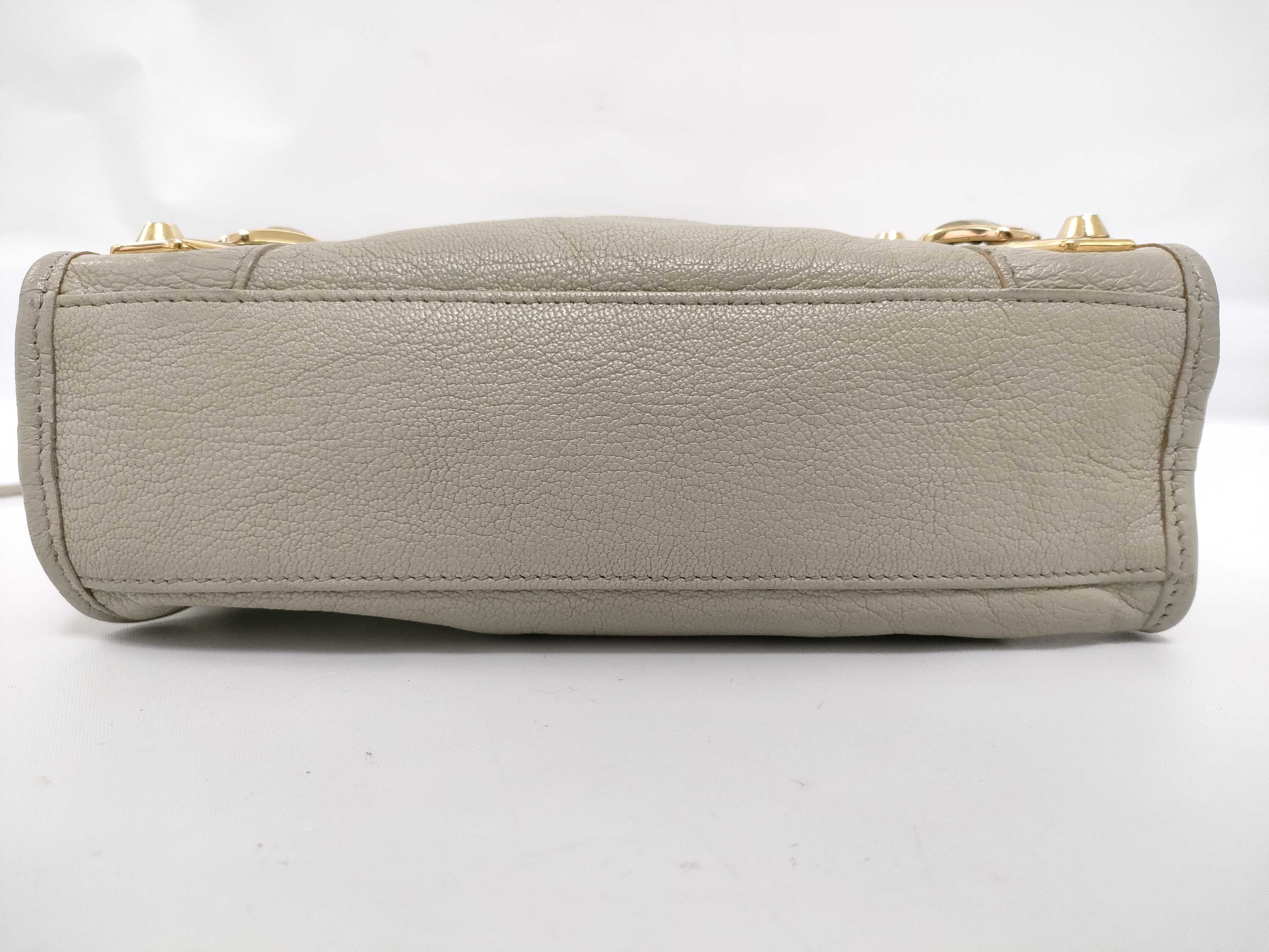 390160 Leather Classic Metal Edge City 2-Way Handbag with Gold Hardware — view 8
