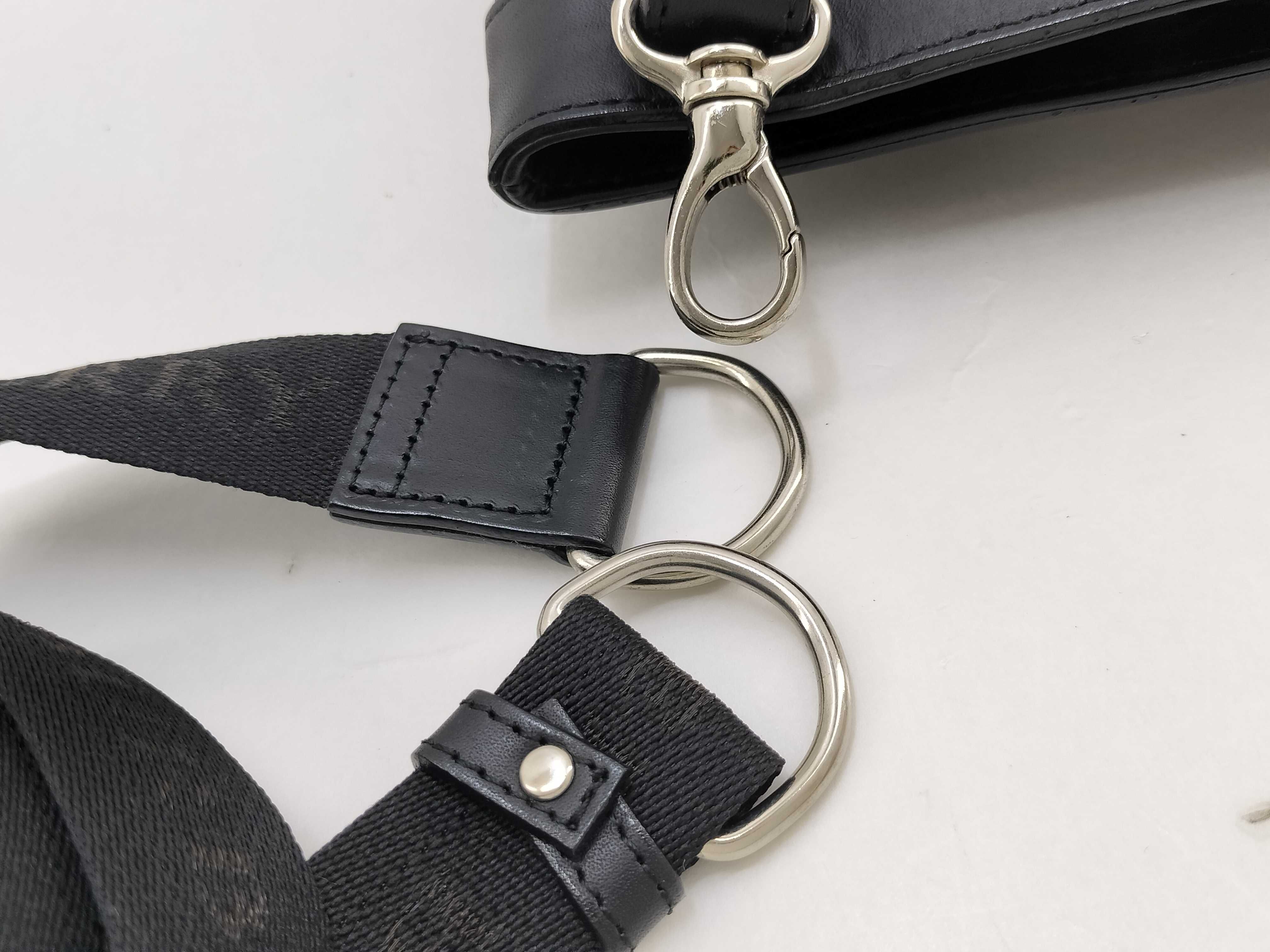Black Label Shoulder Bag — view 10