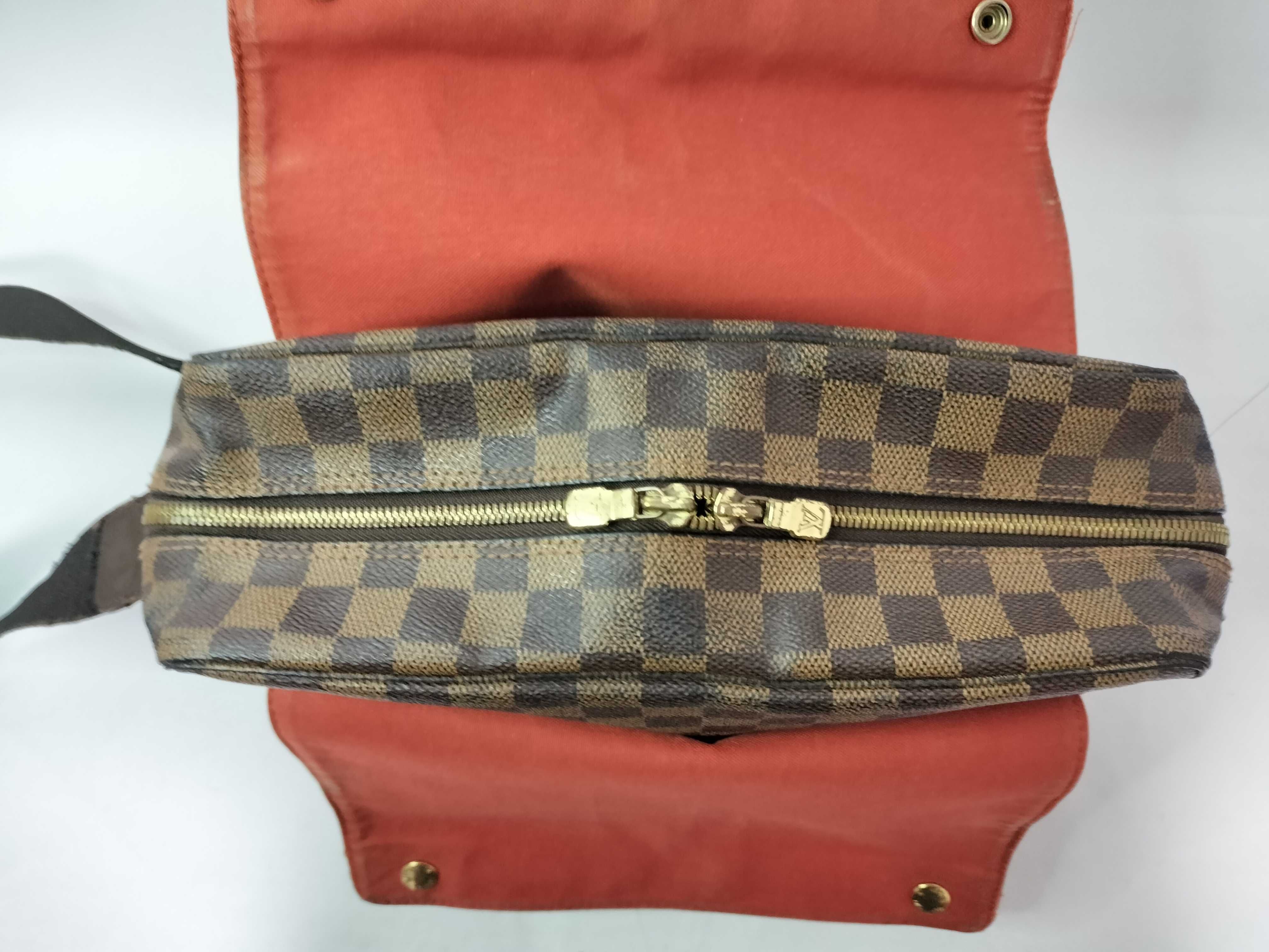Damier Naviglio Shoulder Bag — view 13