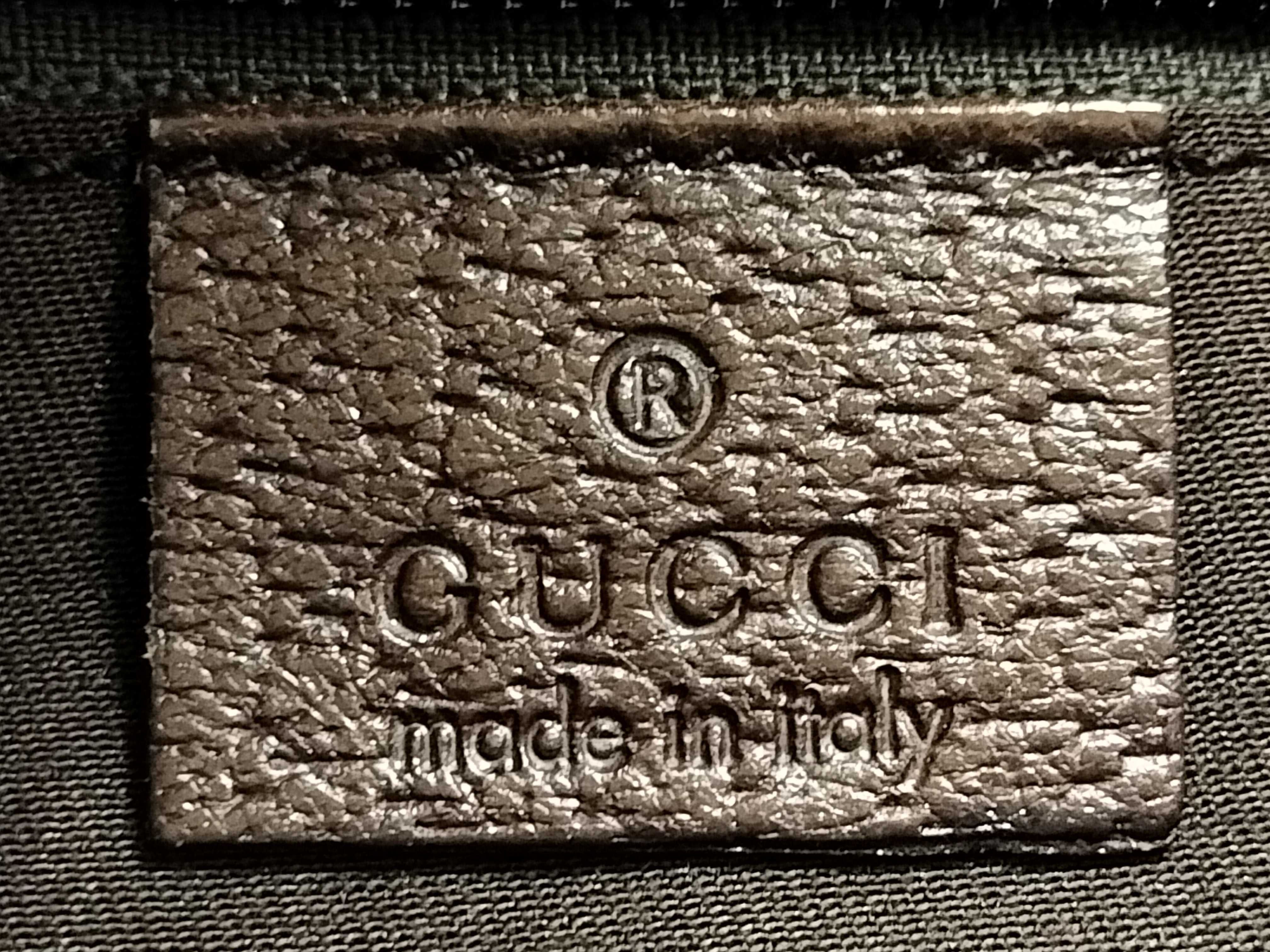 GG Canvas Gucci GG Canvas Shoulder Bag — view 12
