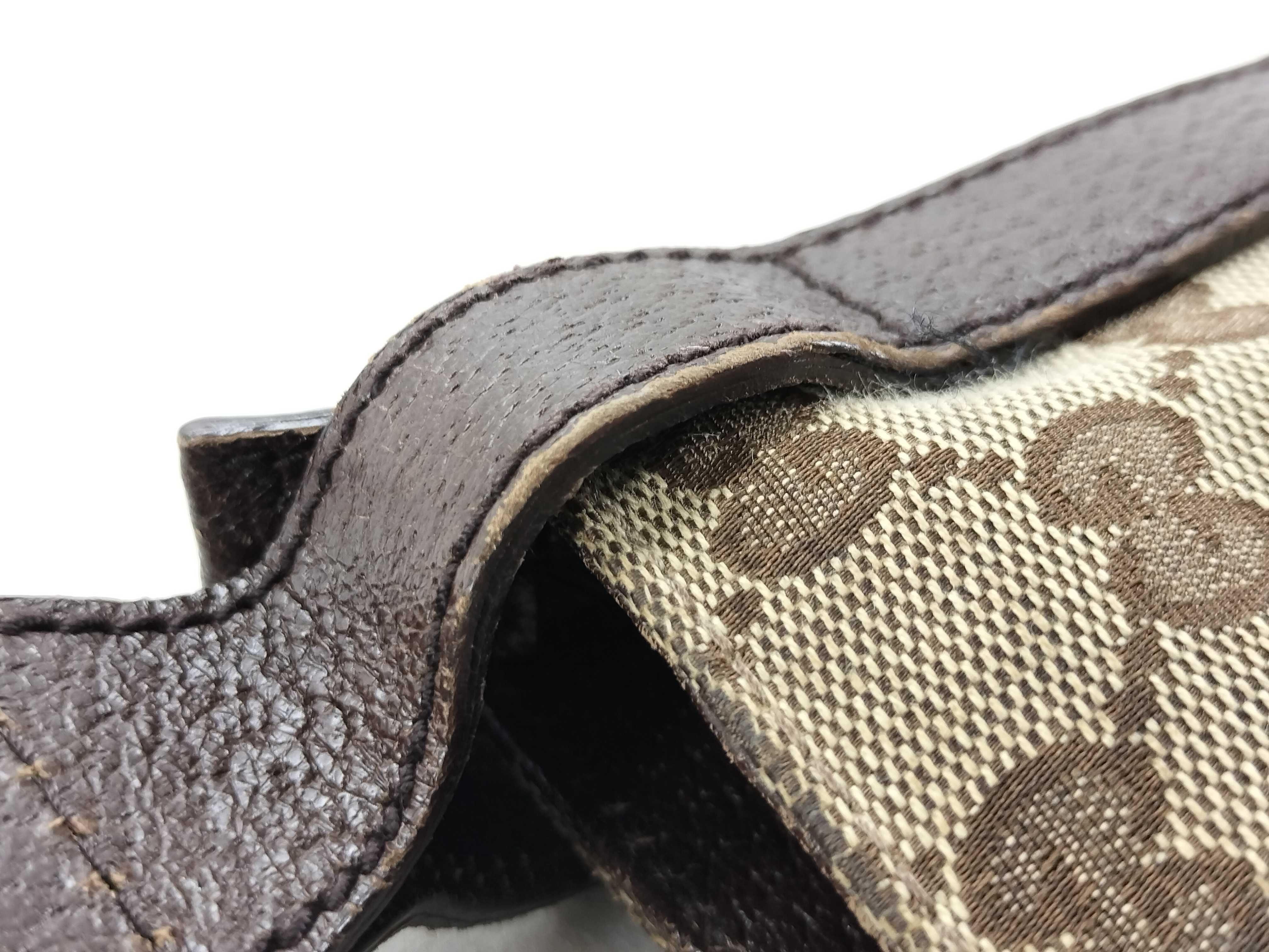 GG Canvas Gucci GG Canvas Shoulder Bag — view 5
