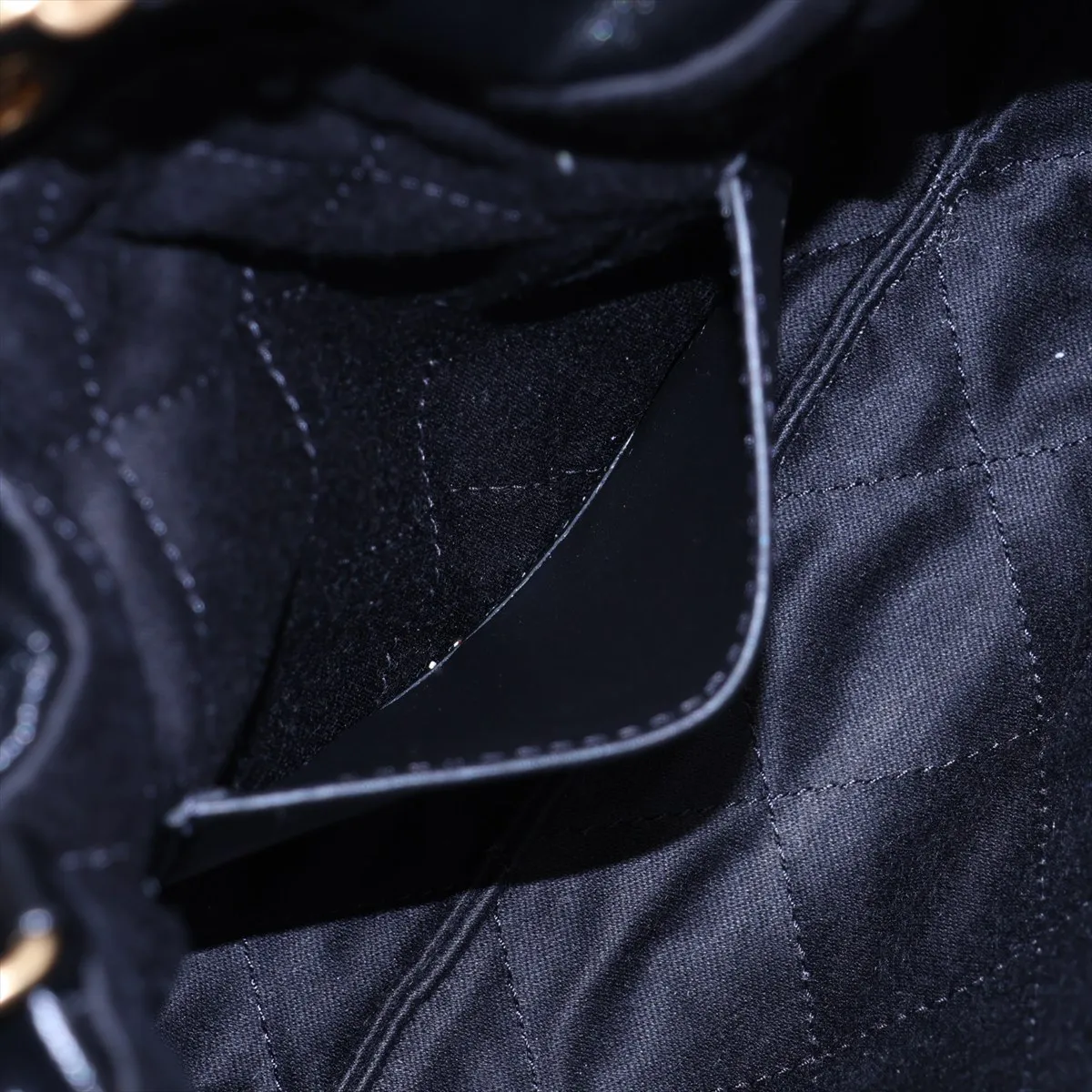 [Individually packaged] Chanel 22 Mini Shiny Calfskin Chain Shoulder Bag, Black with Gold Hardware, TTTJ3T58, Random Plate, AS3980 — view 7