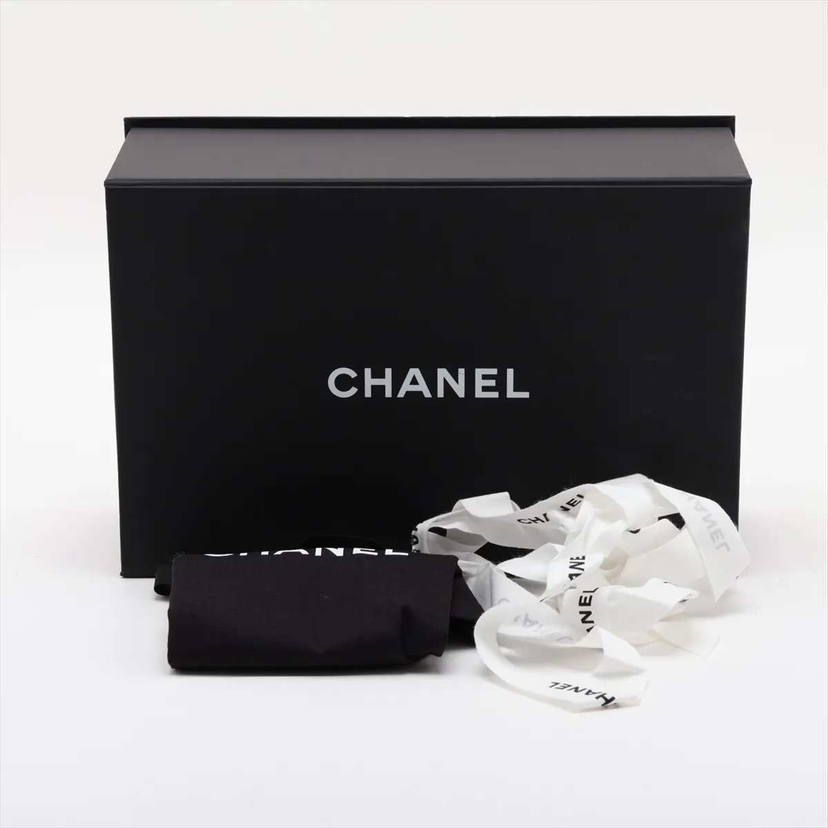 [Individually packaged] Chanel 22 Mini Shiny Calfskin Chain Shoulder Bag, Black with Gold Hardware, TTTJ3T58, Random Plate, AS3980 — view 9