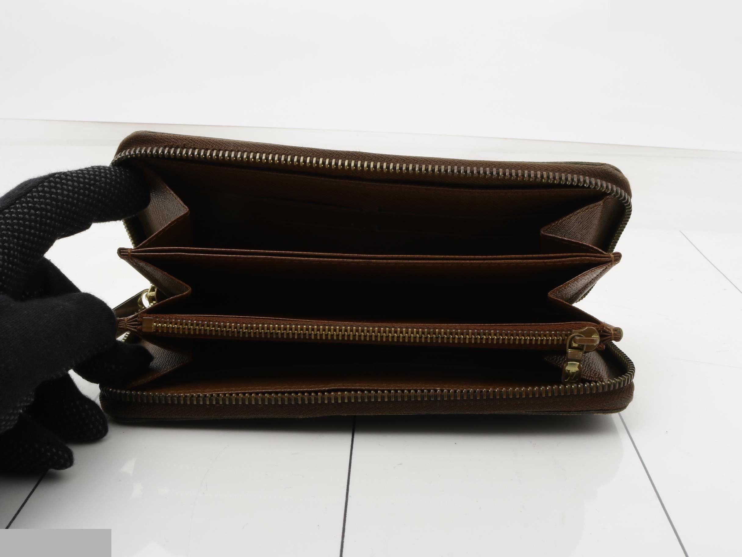 Zippy Wallet — view 4