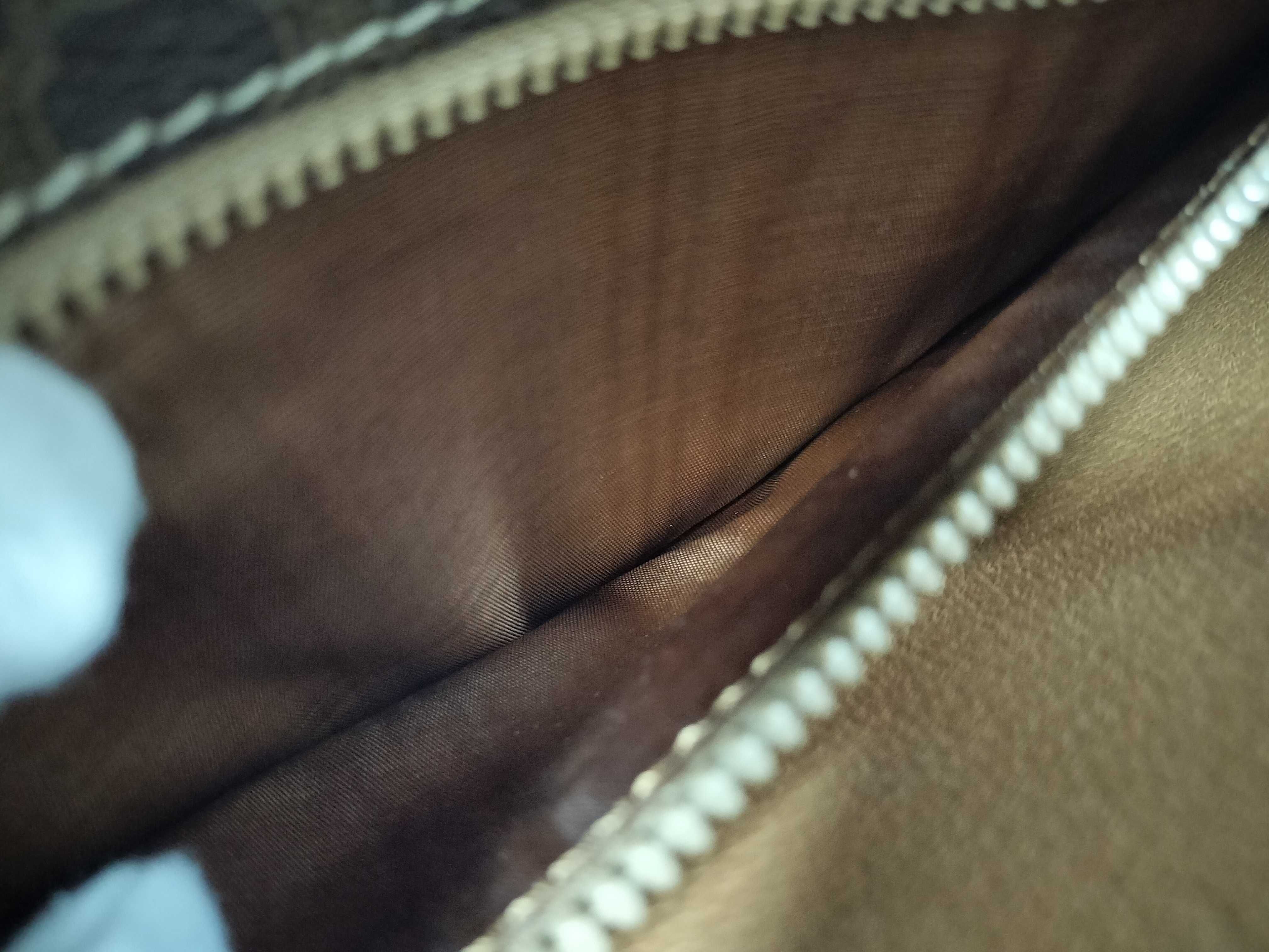 PVC x Leather Brown Gold Hardware Shoulder Bag — view 11