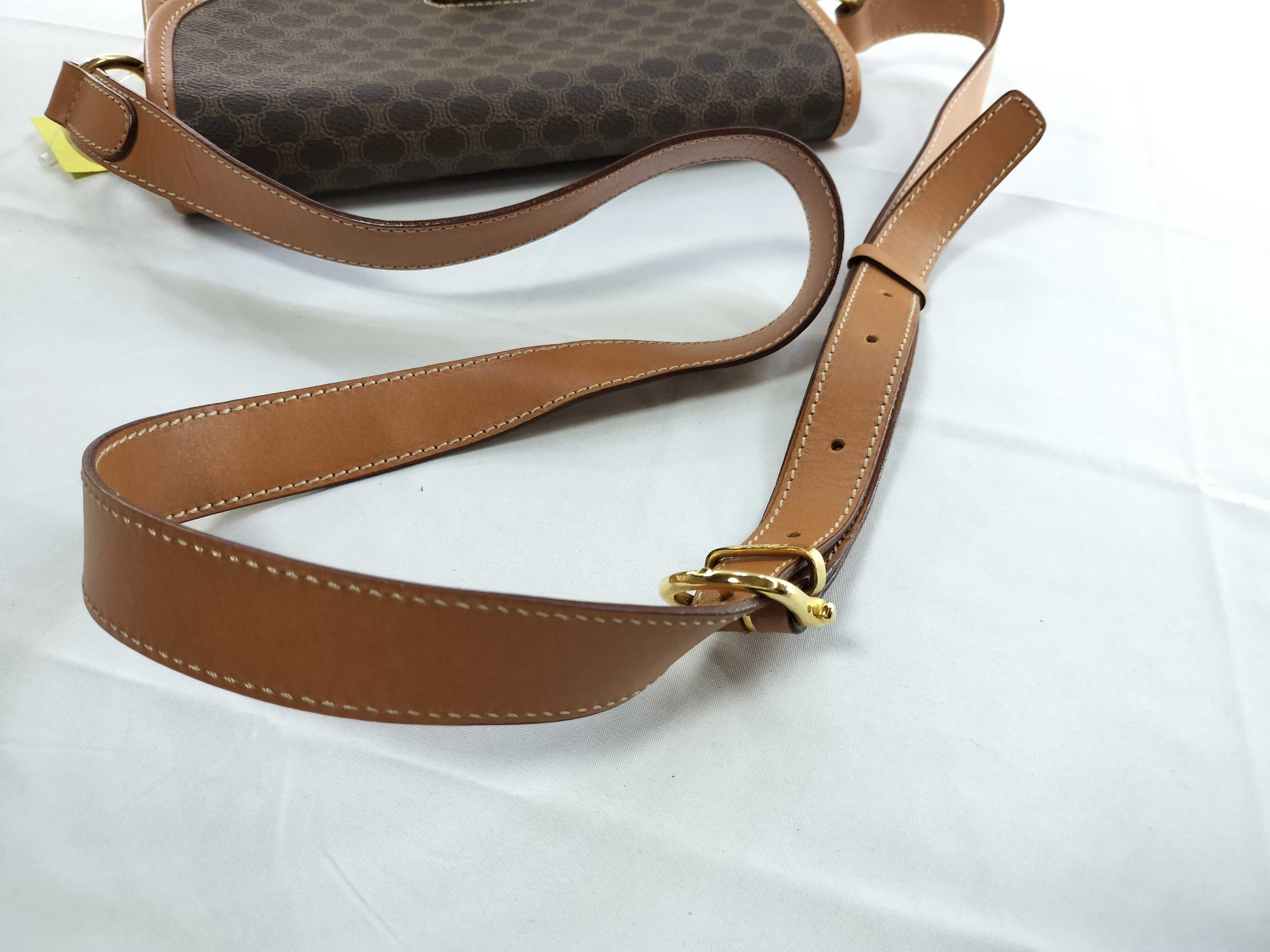 PVC x Leather Brown Gold Hardware Shoulder Bag — view 3