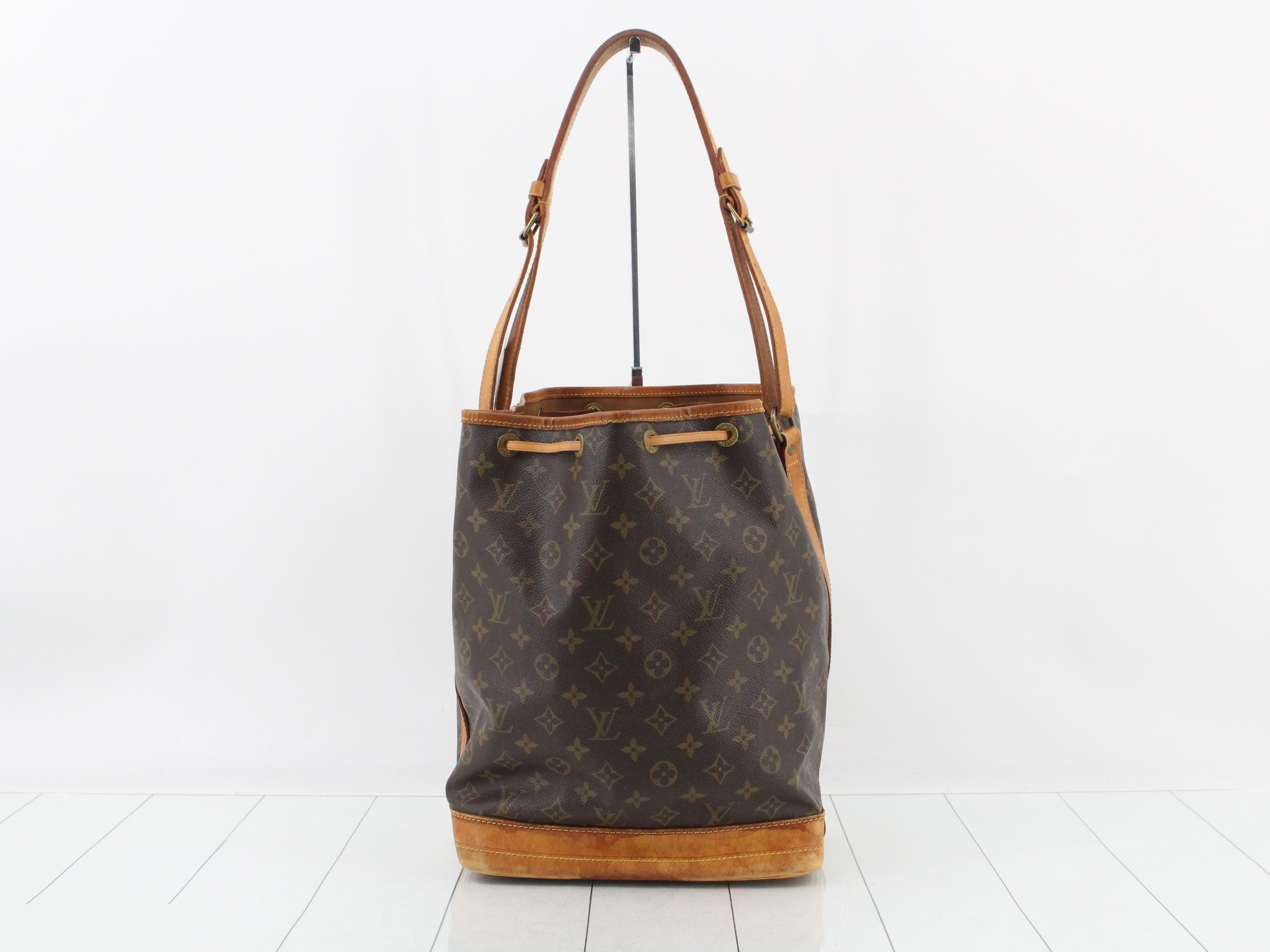 Noe Monogram Shoulder Bag — view 2