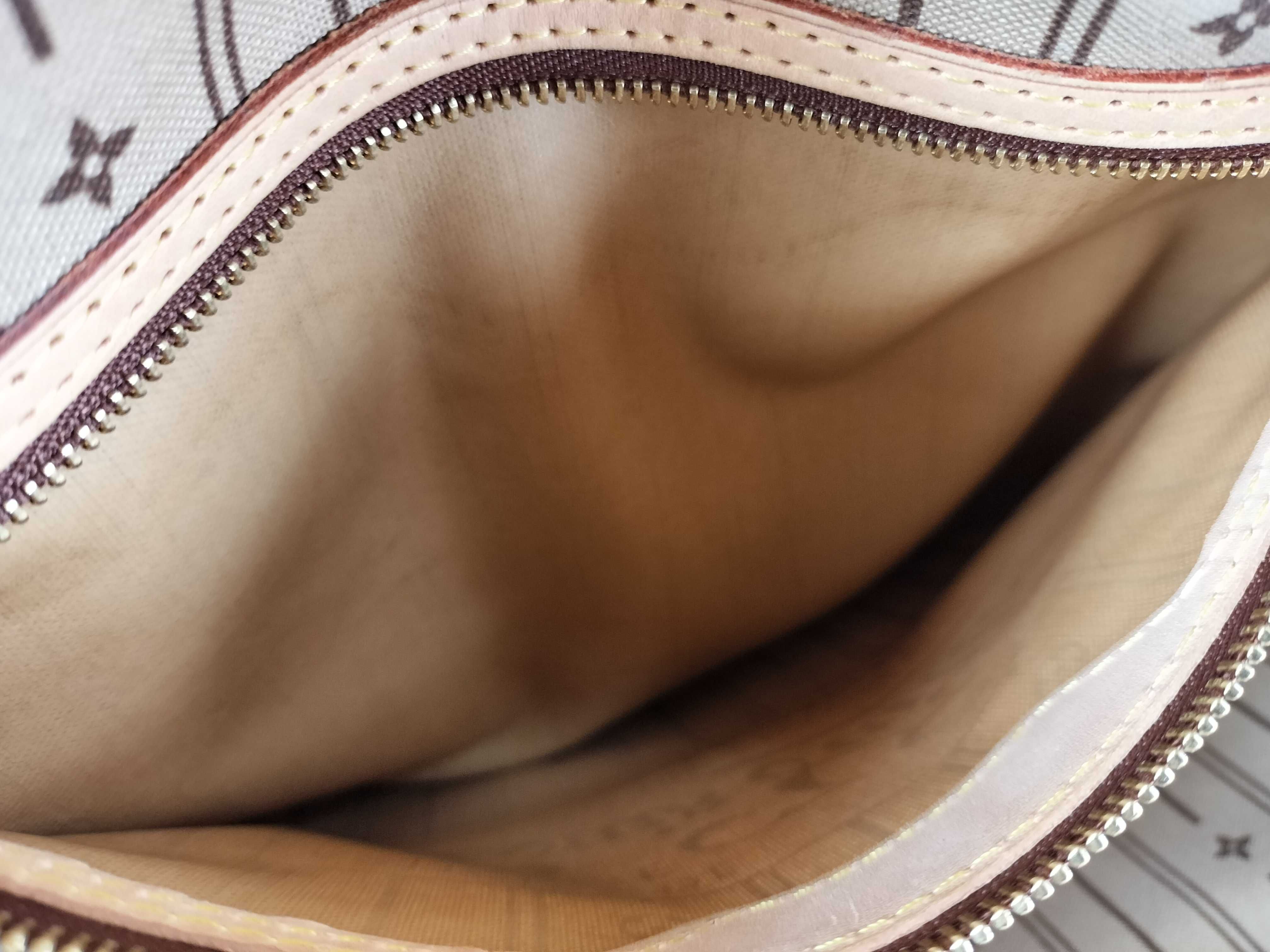 Monogram M40156 Neverfull MM Tote Bag — view 11