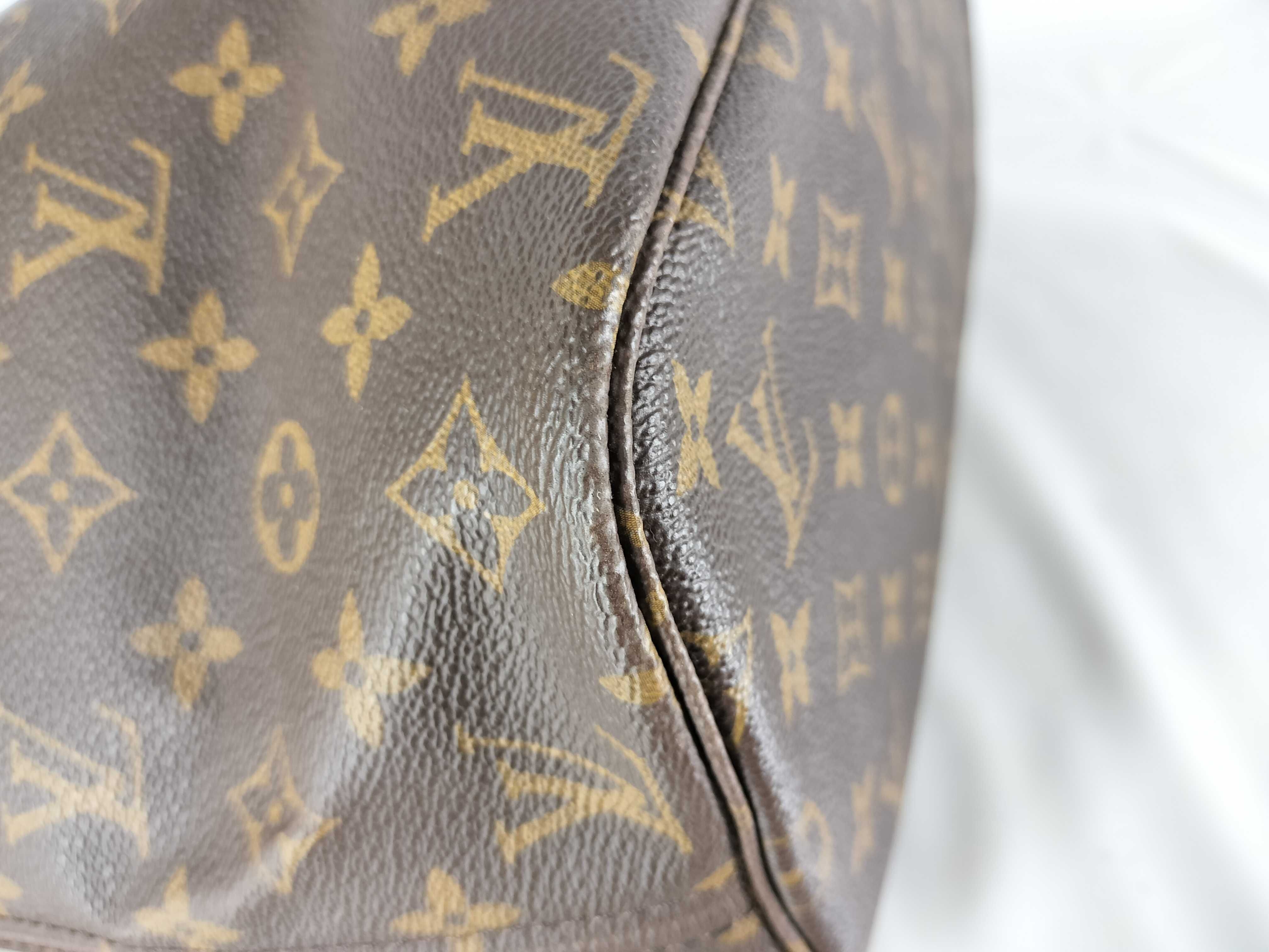 Monogram M40156 Neverfull MM Tote Bag — view 3