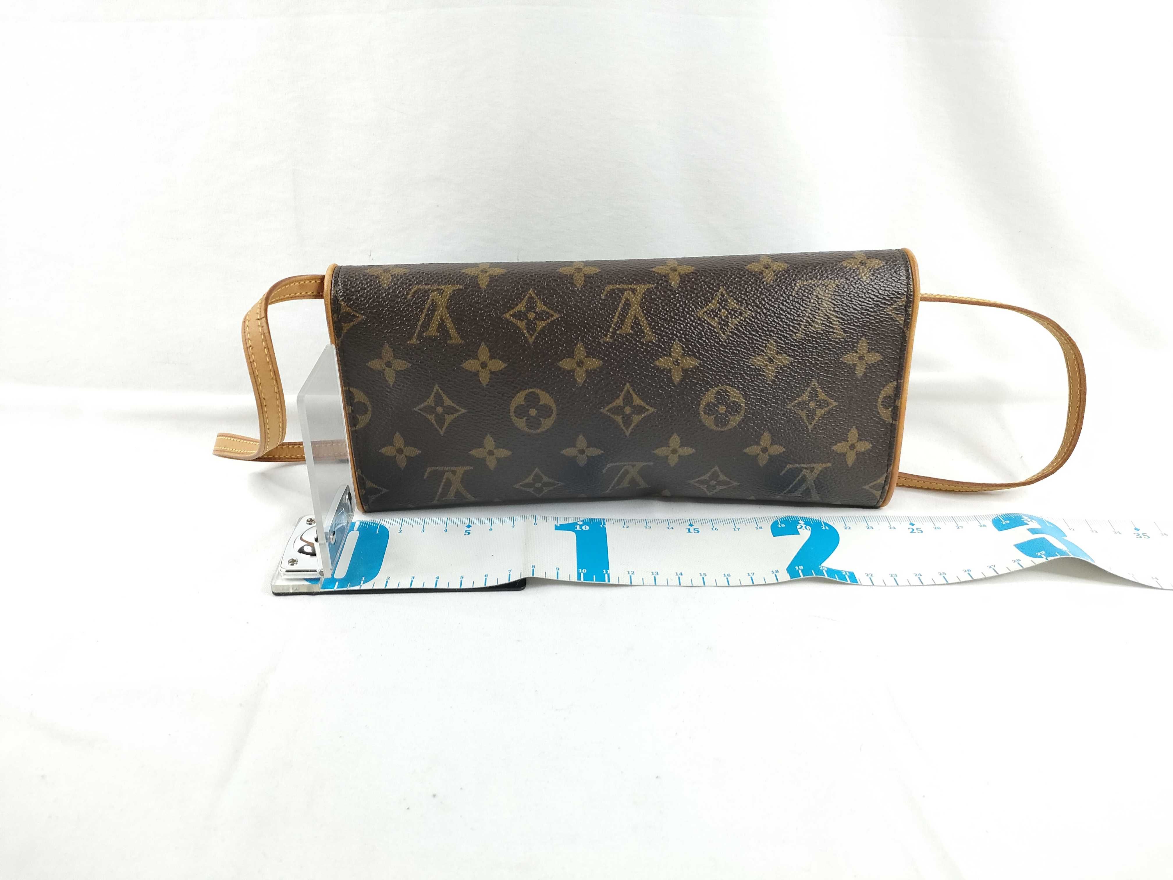 Monogram Pochette Twin GM M51852 FL1011 Brown Shoulder Bag — view 2