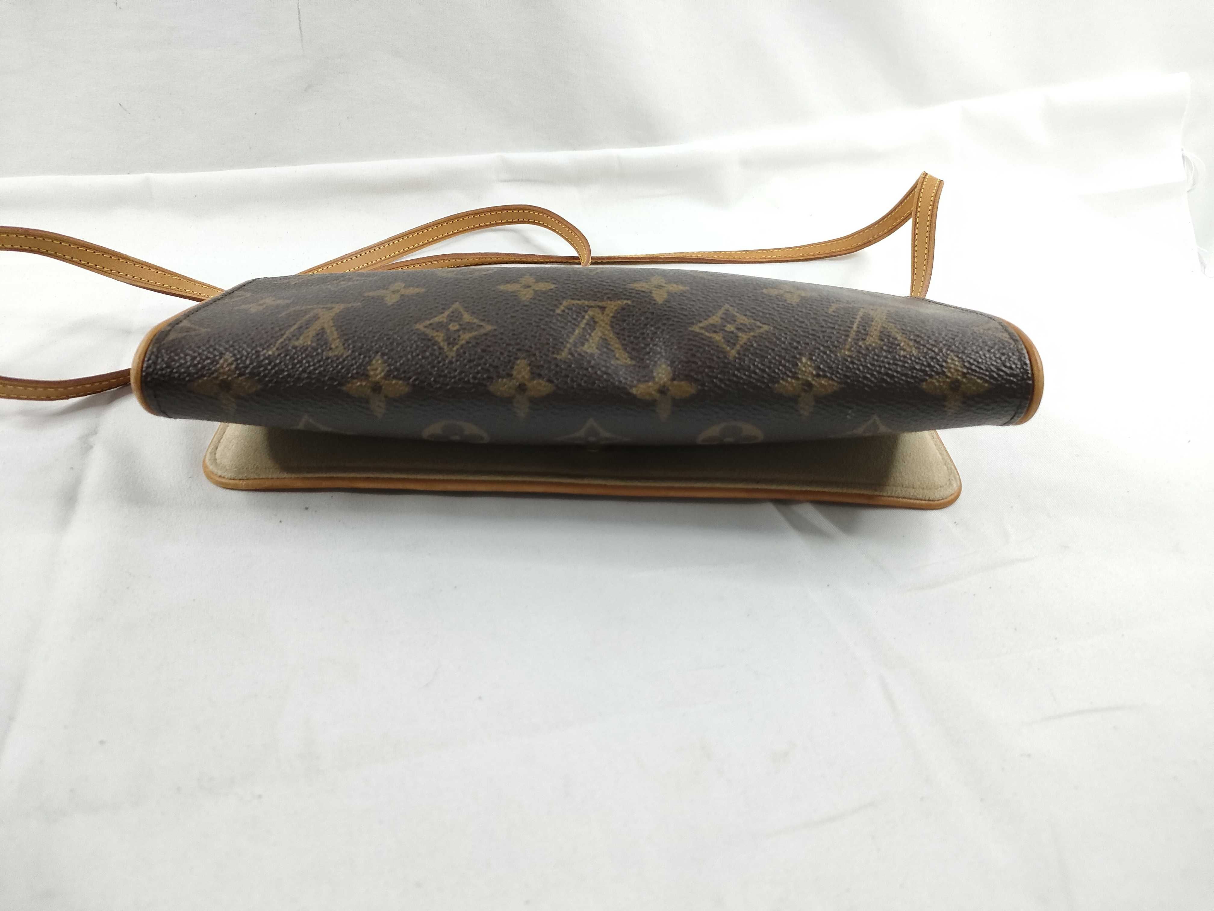 Monogram Pochette Twin GM M51852 FL1011 Brown Shoulder Bag — view 4