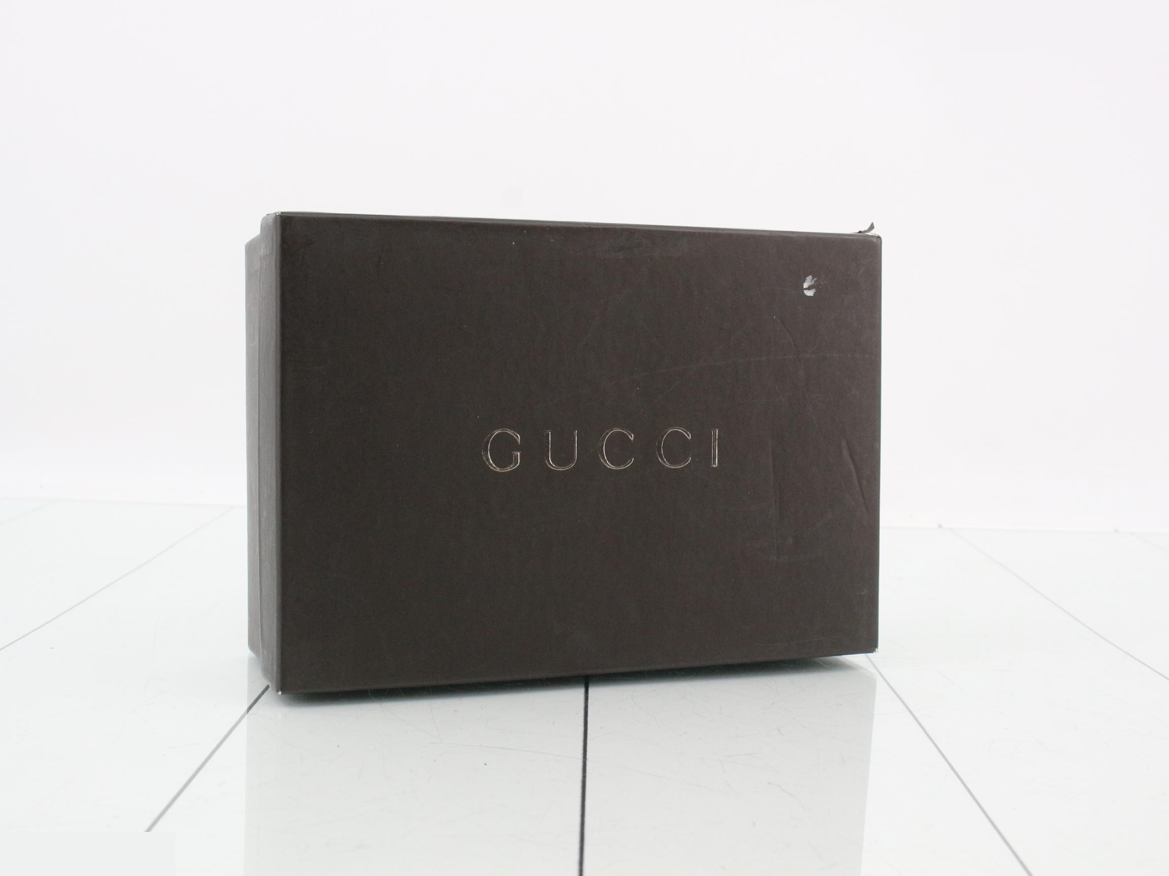 Leather long wallet with tiger-shaped snap closure — view 5