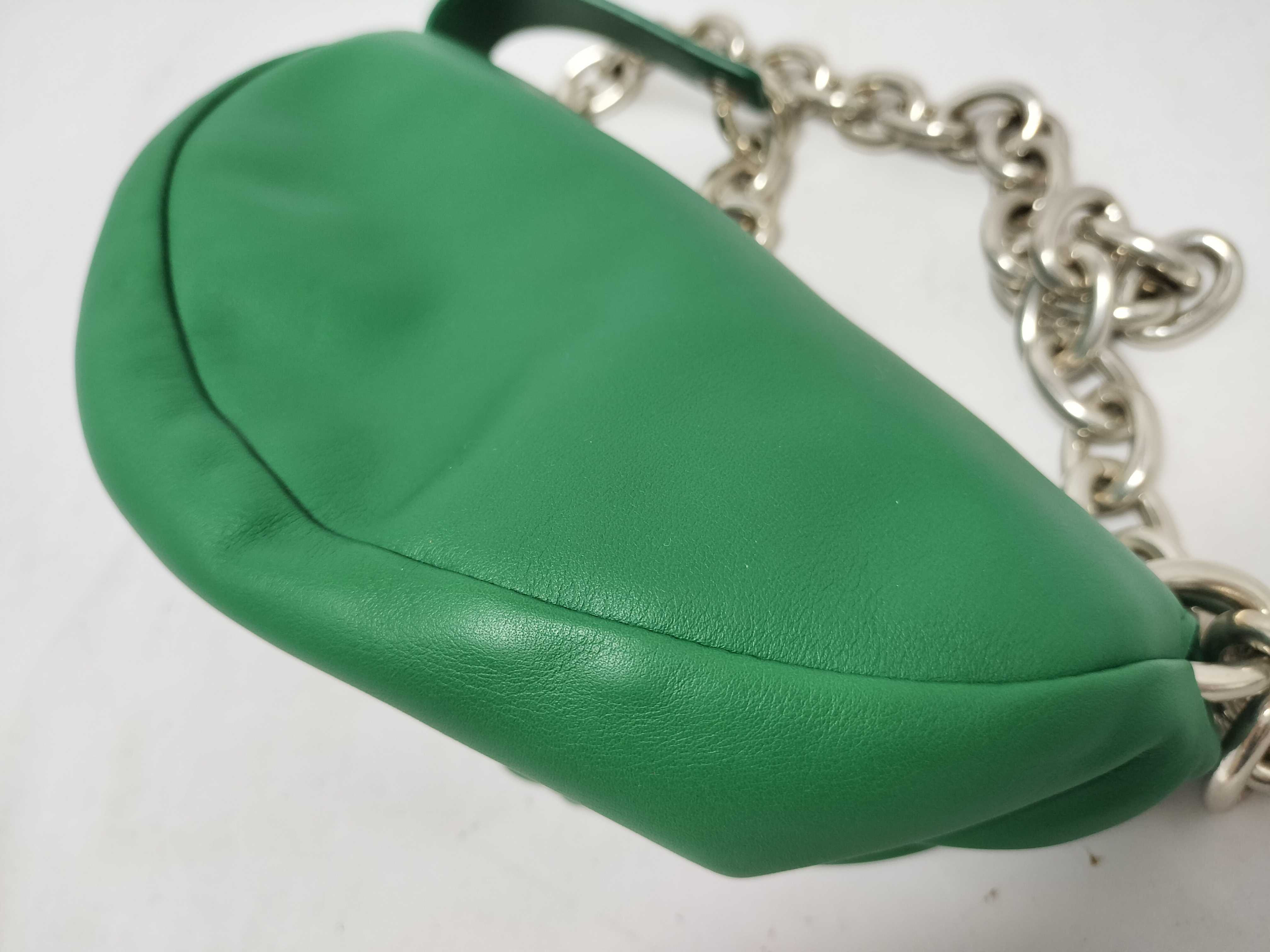 The Chain Pouch Green Waist Bag — view 8