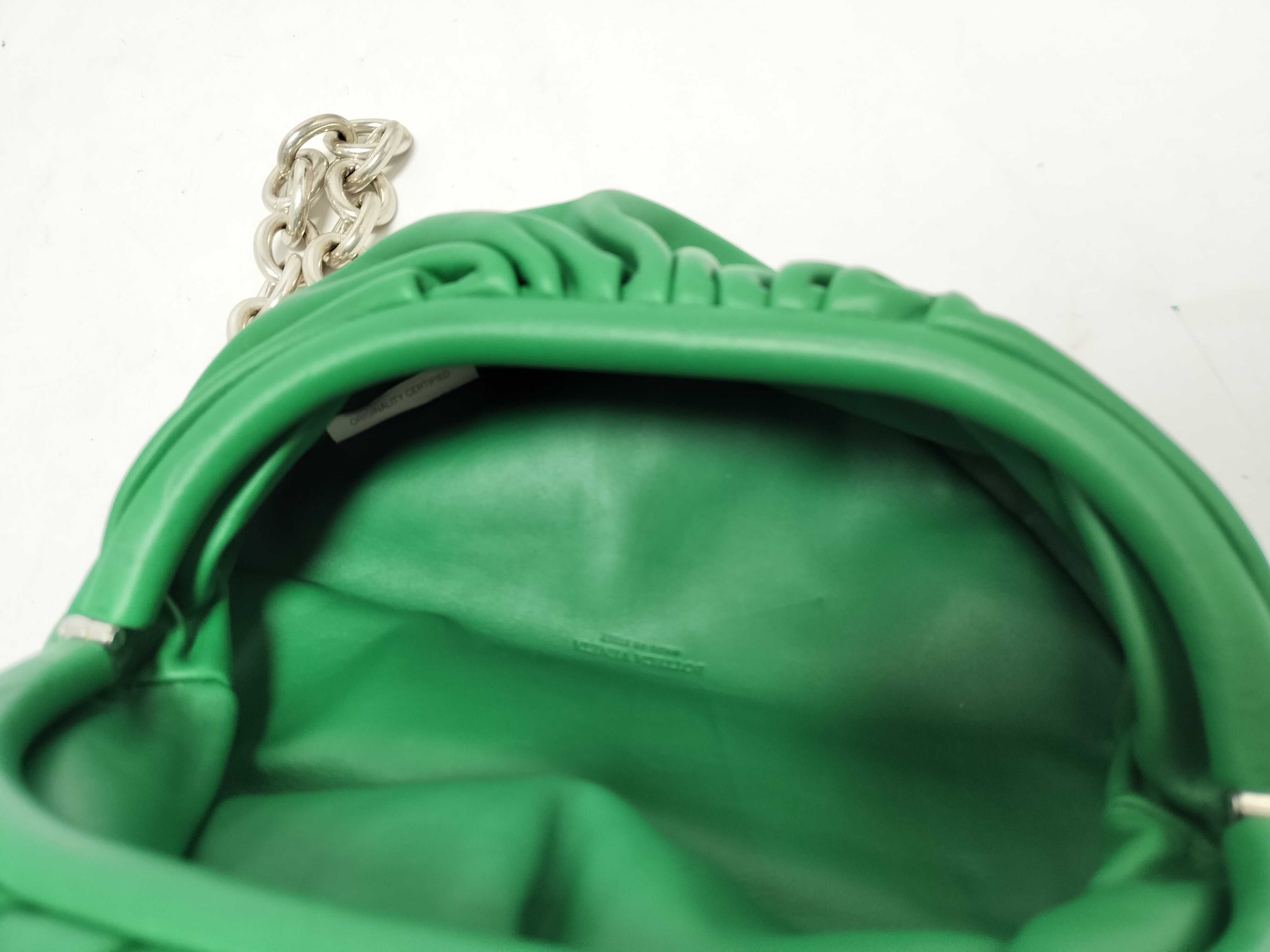 The Chain Pouch Green Waist Bag — view 9