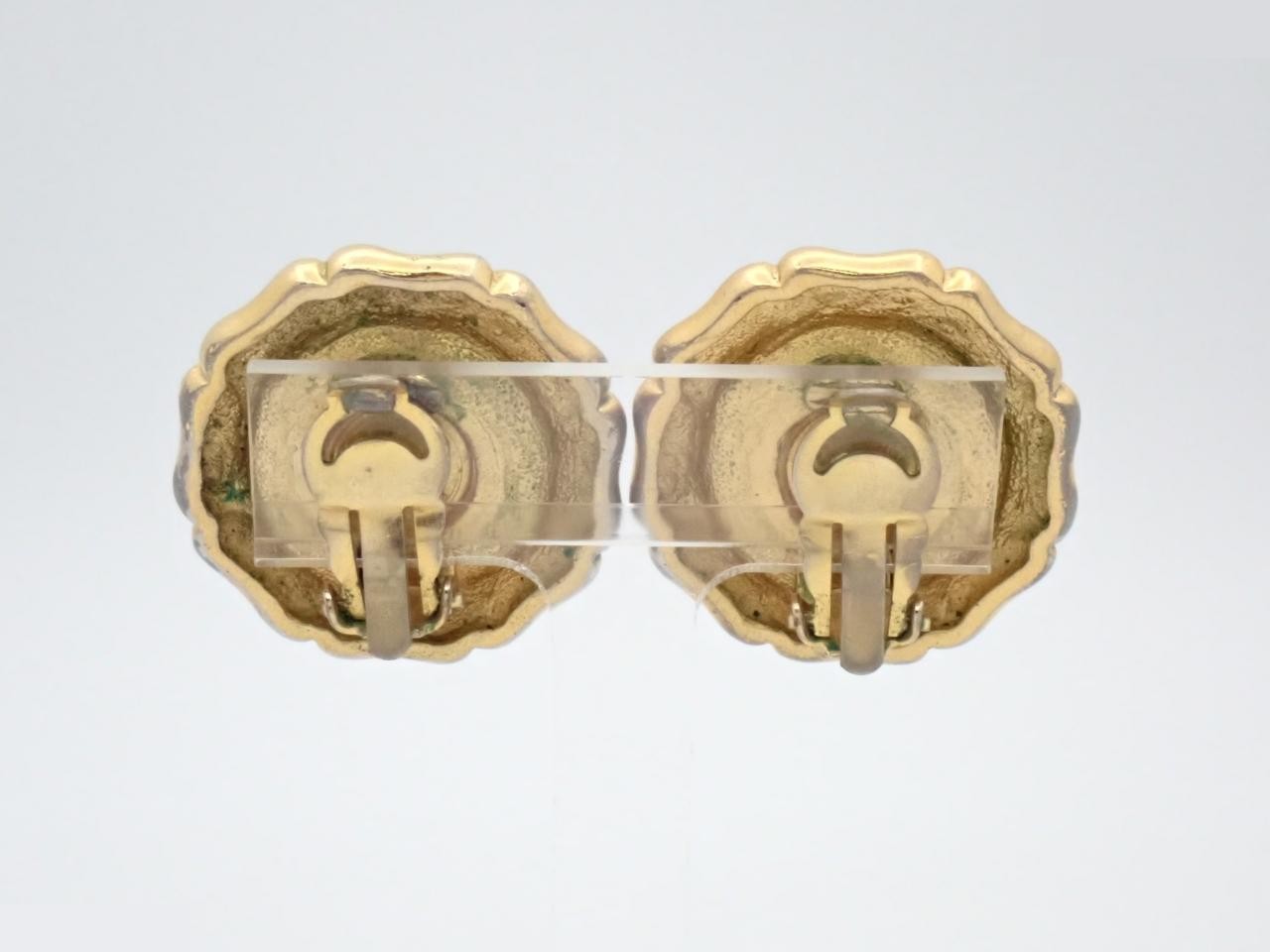 Flower pearl earrings, gold, for both ears — view 2