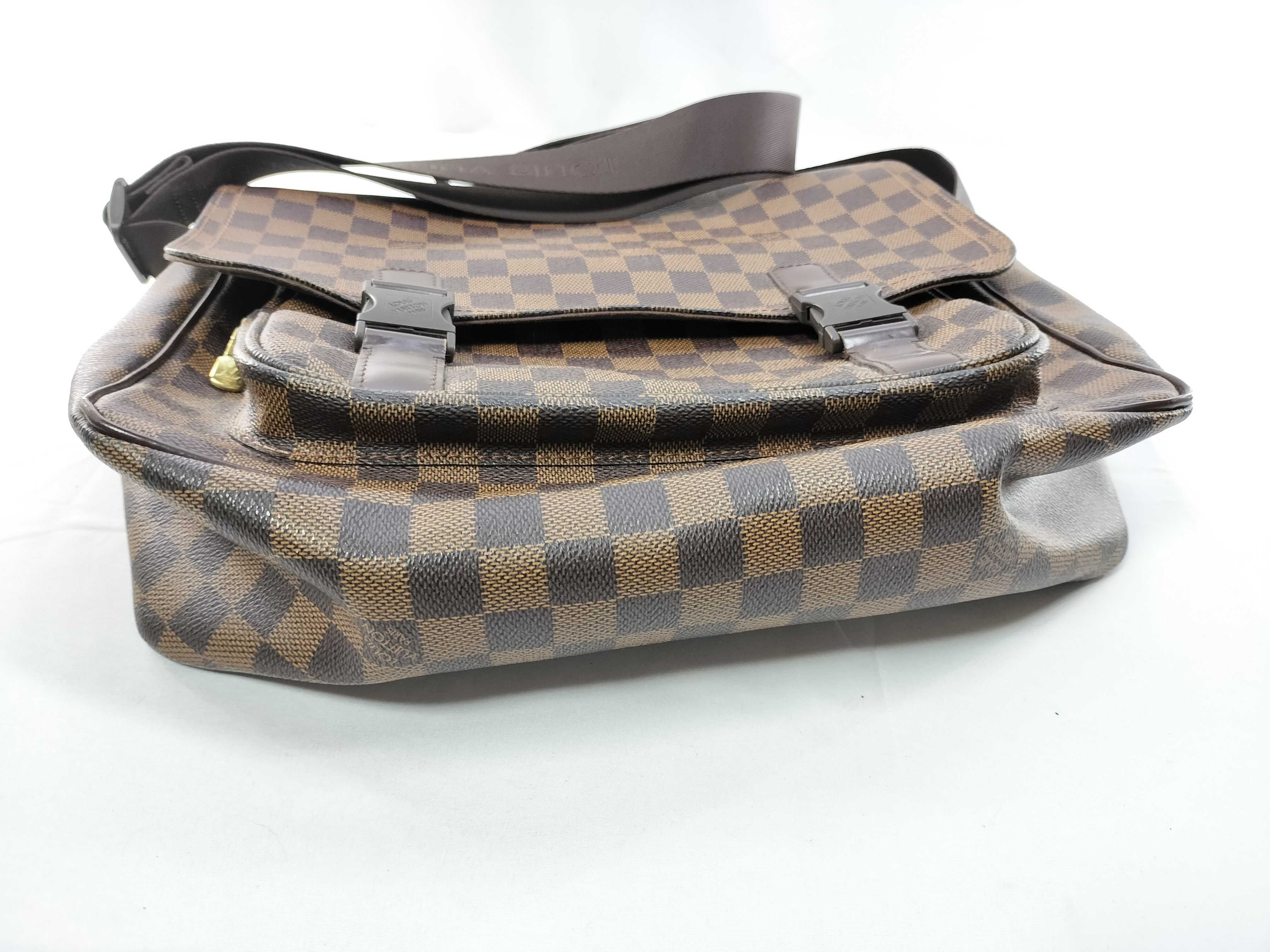 Damier N51125 Messenger Melville Shoulder Bag — view 7