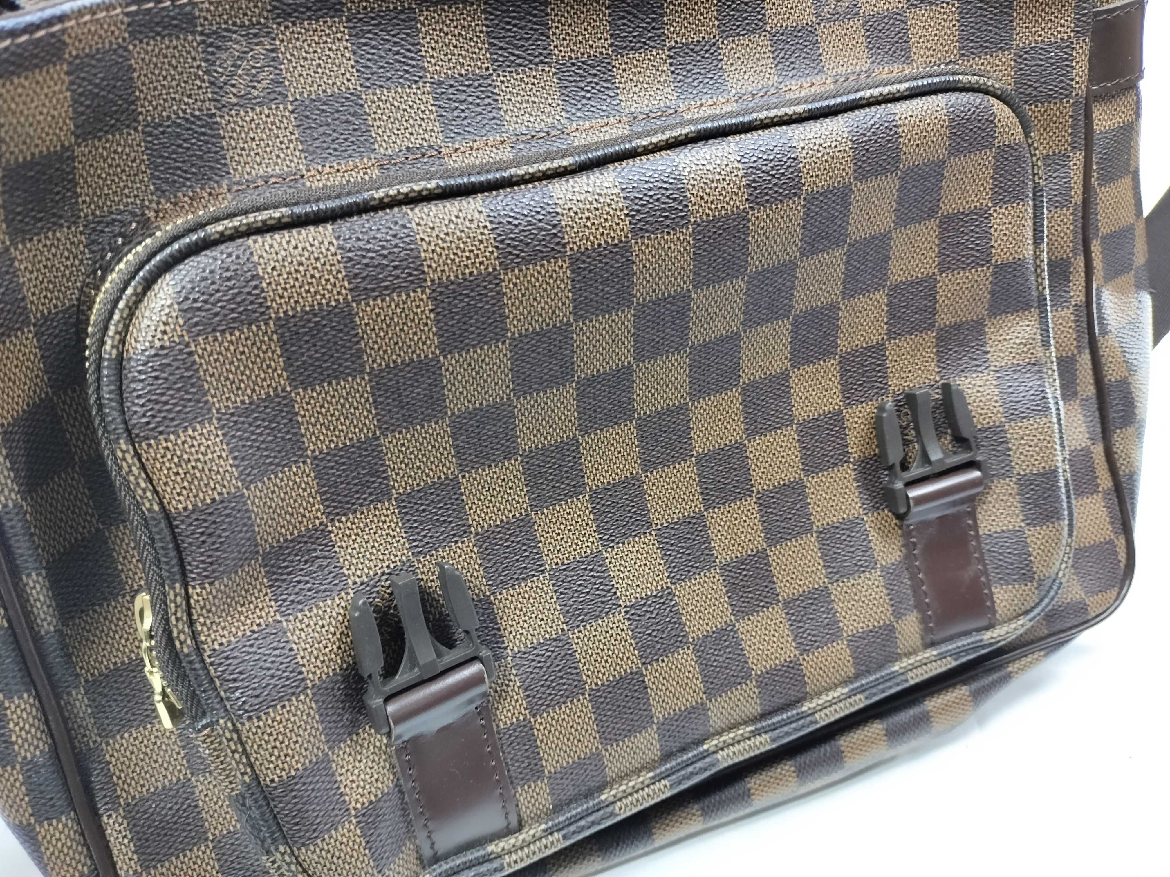 Damier N51125 Messenger Melville Shoulder Bag — view 9