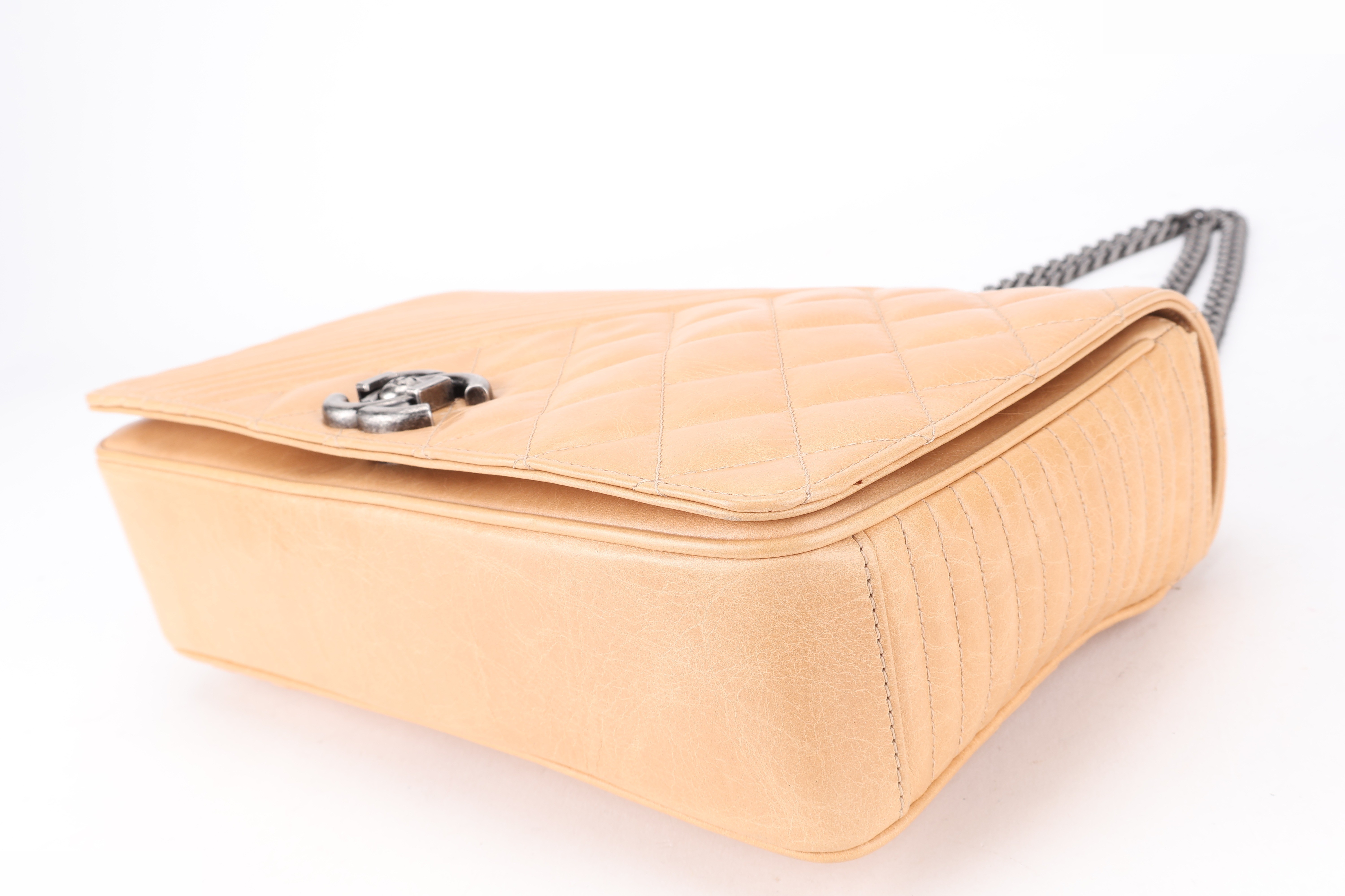 COCO BOY FLAP BEIGE LAMBSKIN RHW — view 3