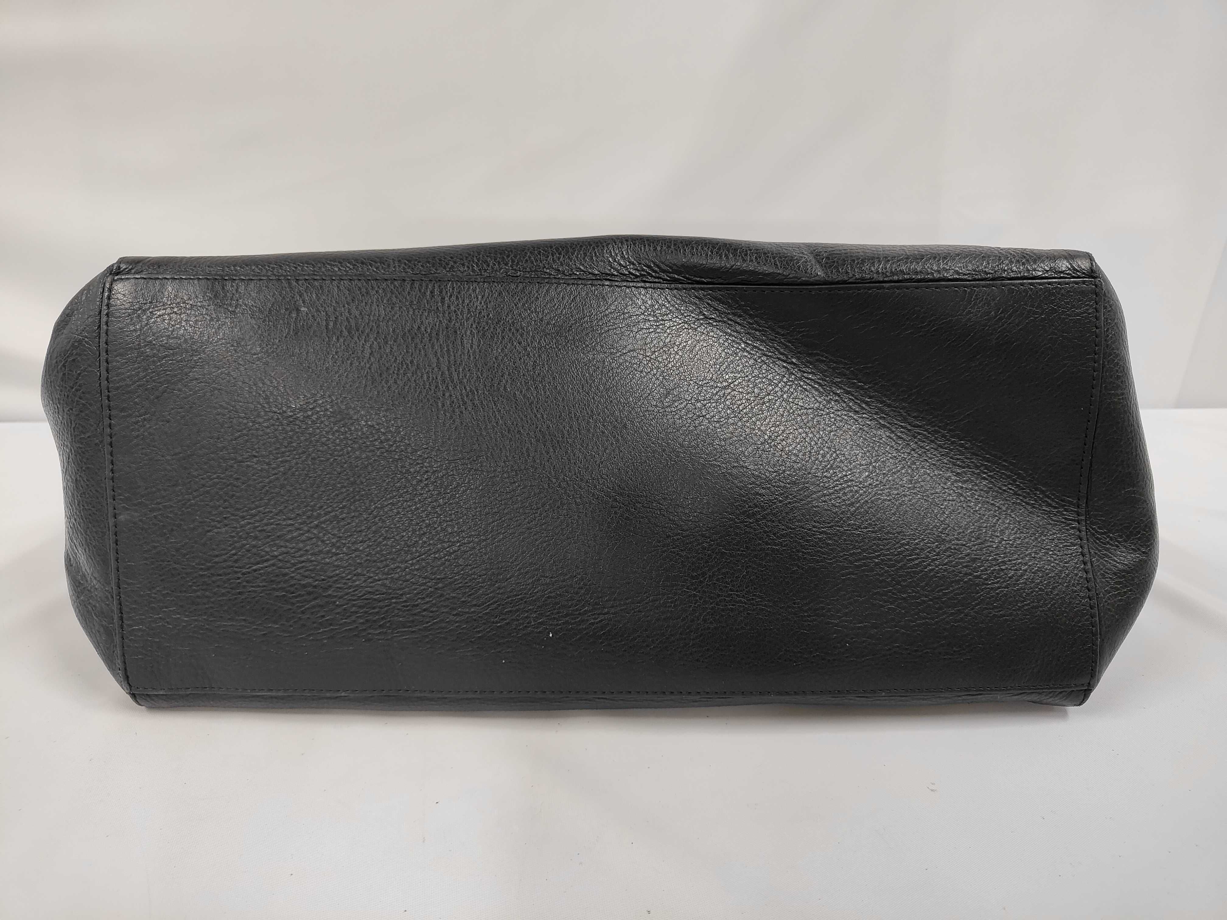 Everyday East West Tote Bag Leather 618284 Tote Bag — view 3