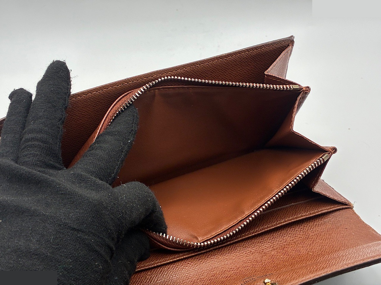 Monogram Sarah — view 6