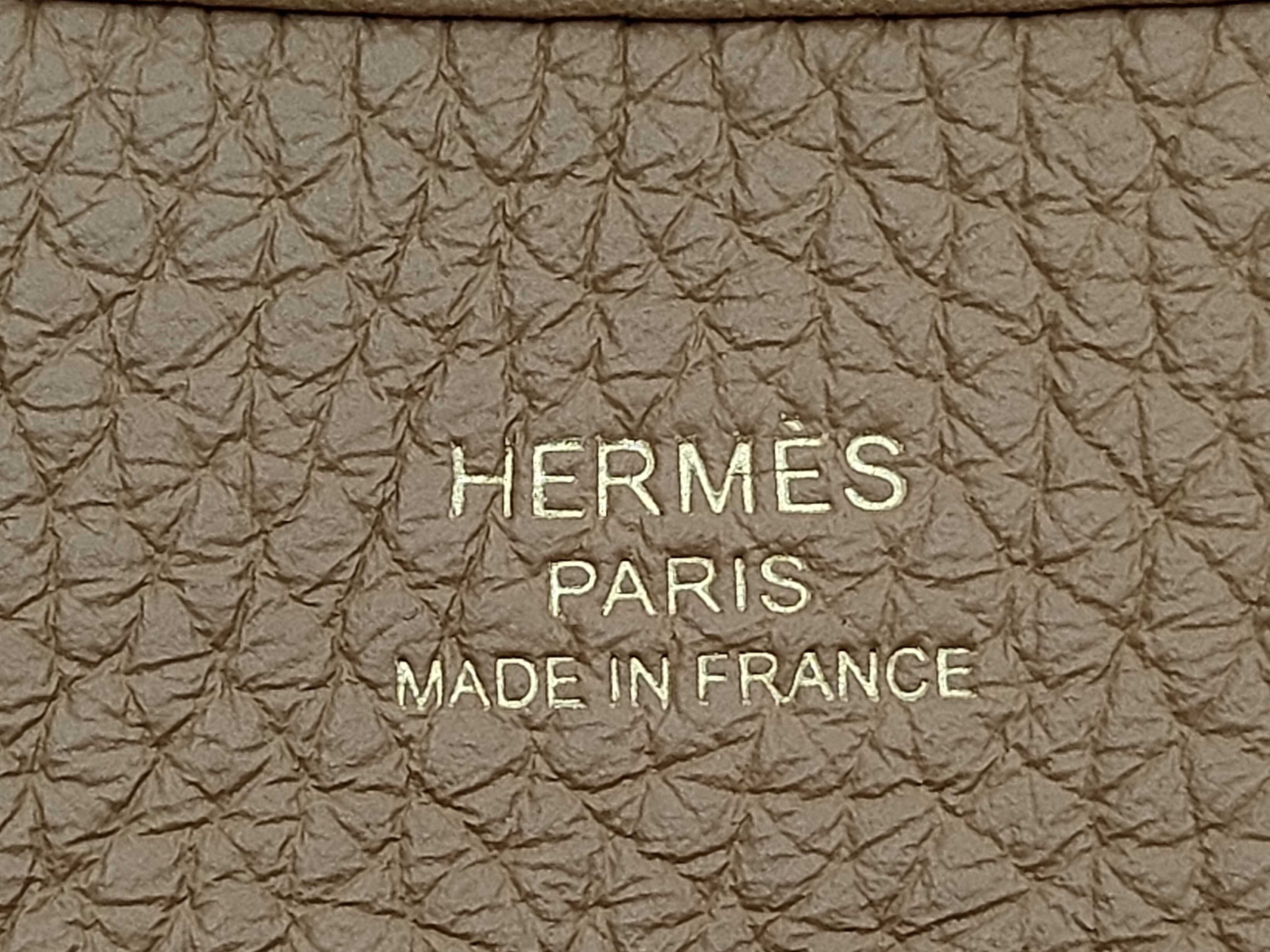 Evelyn 3 23 Biscuit Taurillon Clemence Gold hardware K engraved shoulder bag — view 11