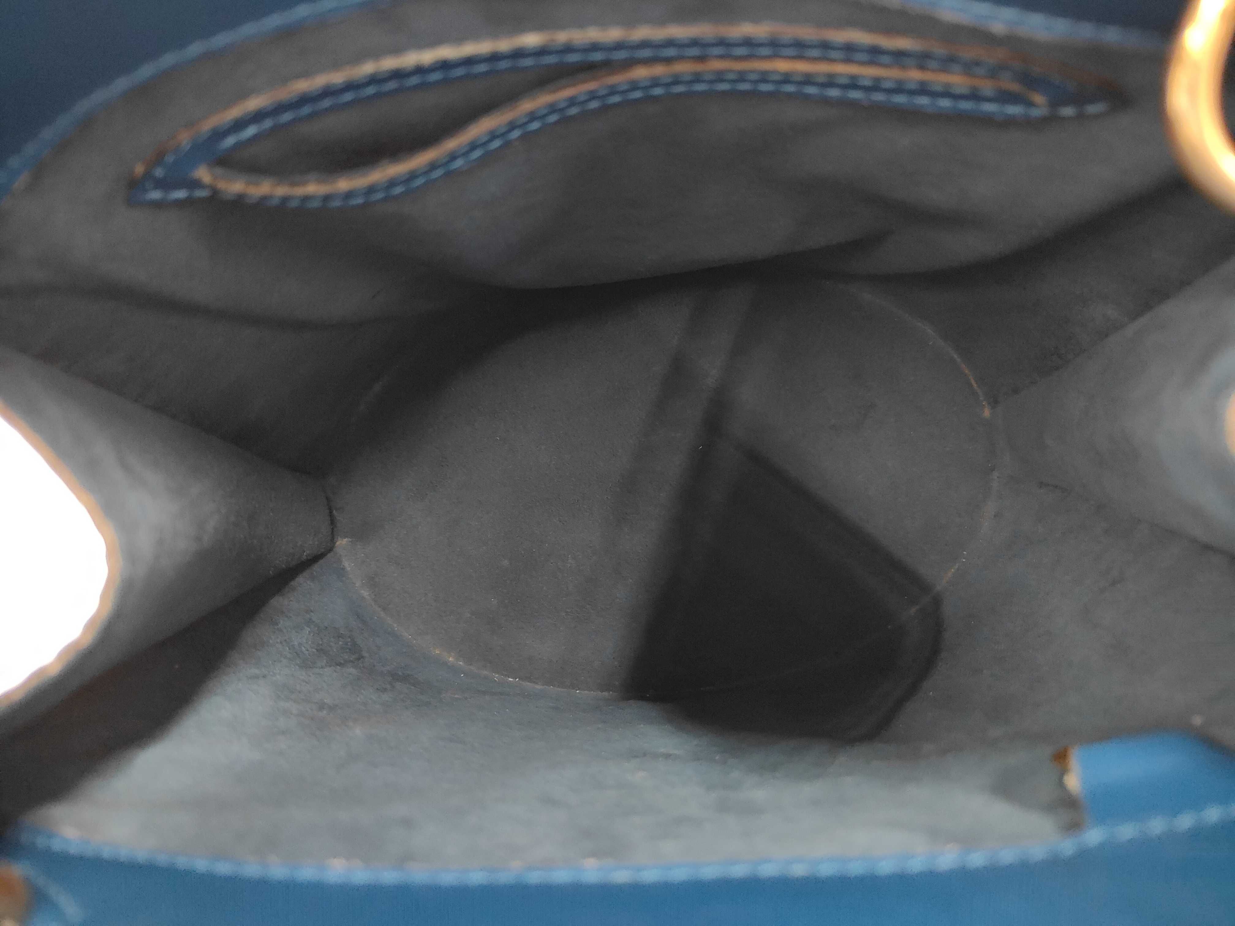 Epi Cluny Blue Bag — view 9