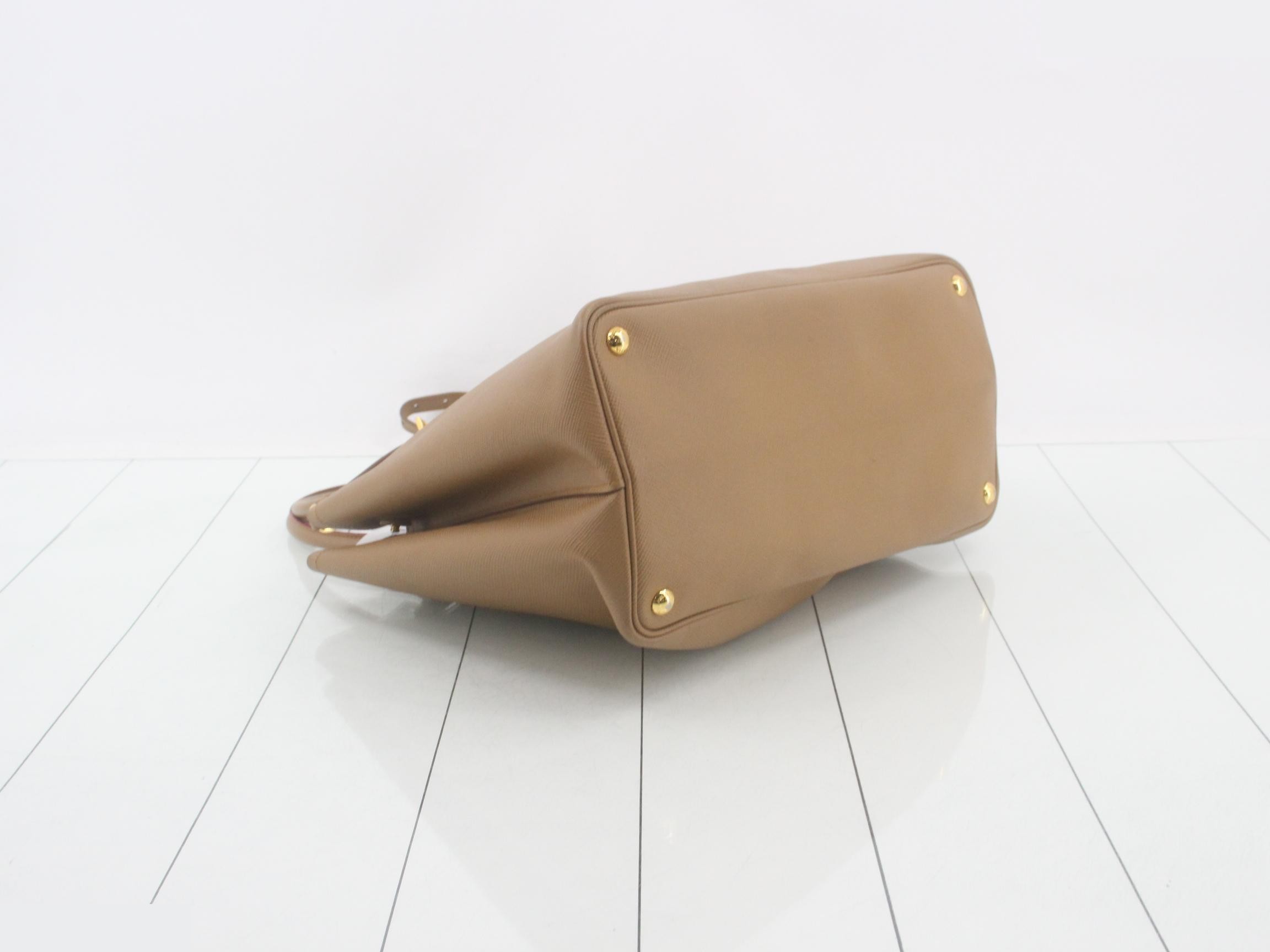 Saffiano Doublé Shoulder Bag — view 5