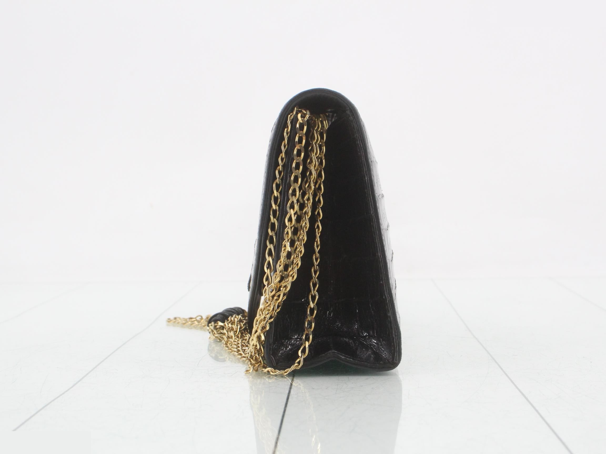 Crocodile shoulder bag — view 3