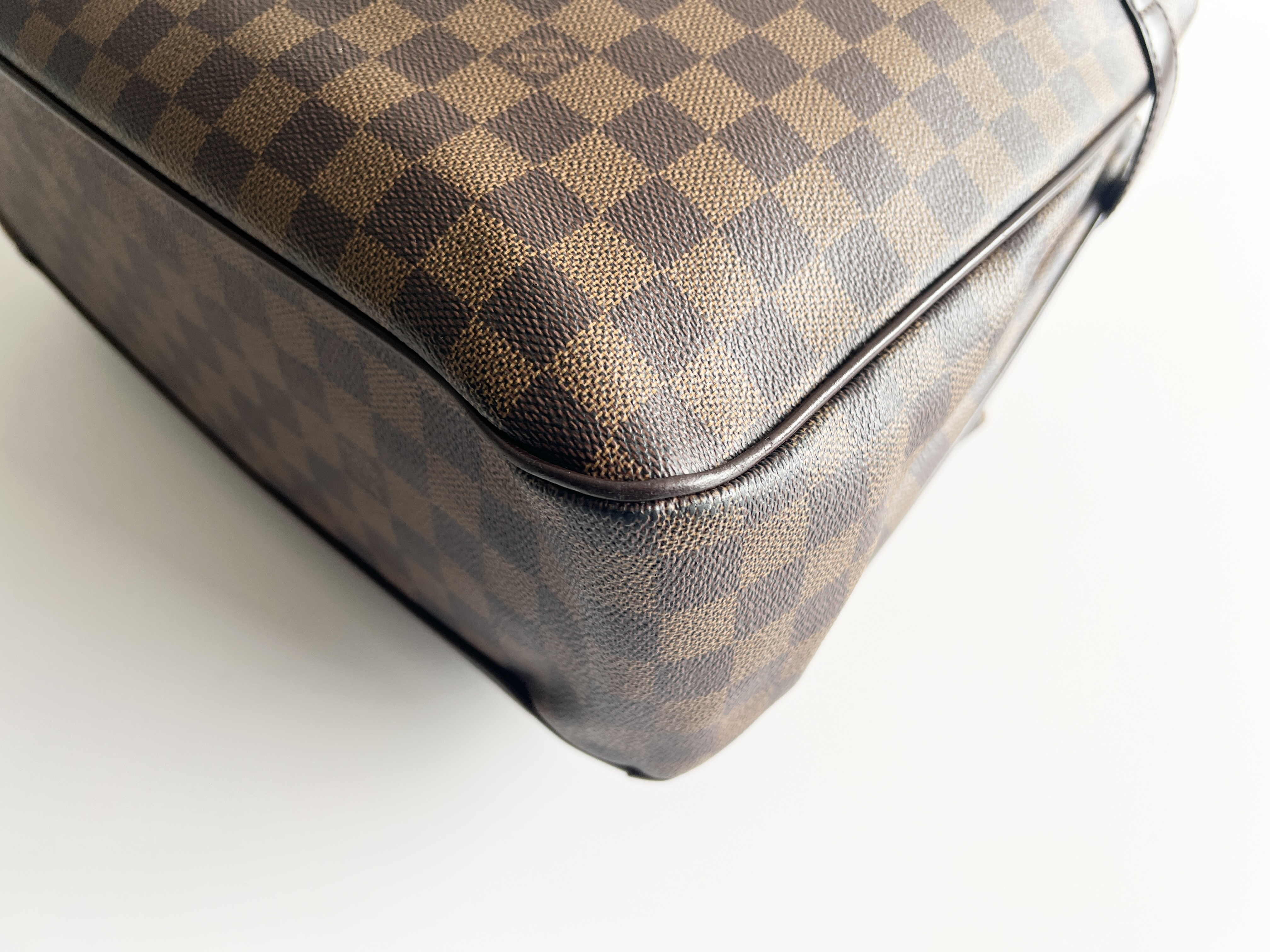 Uzès Damier Ebene Leather Handbag Tote Bag — view 14