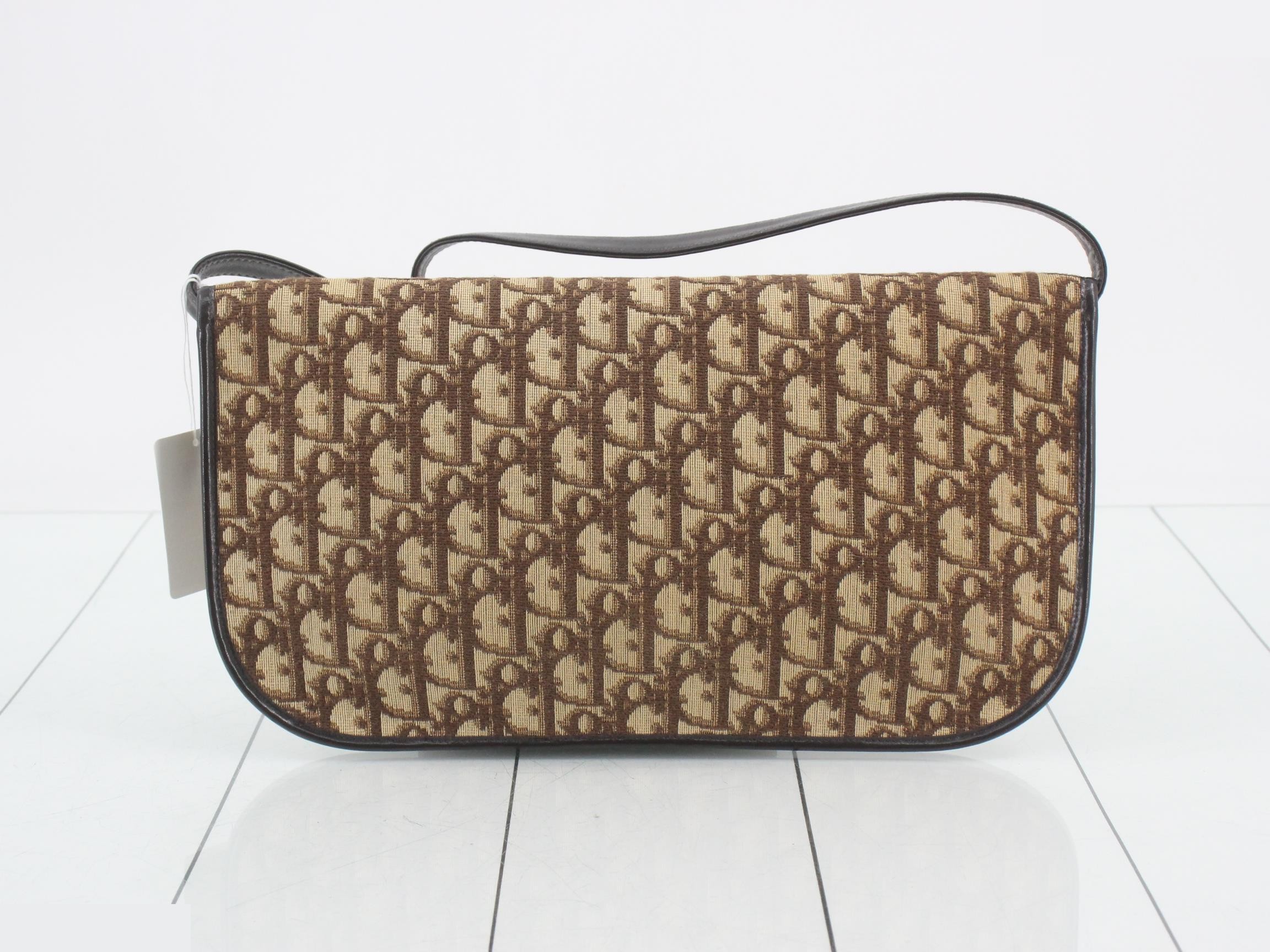handbag — view 2