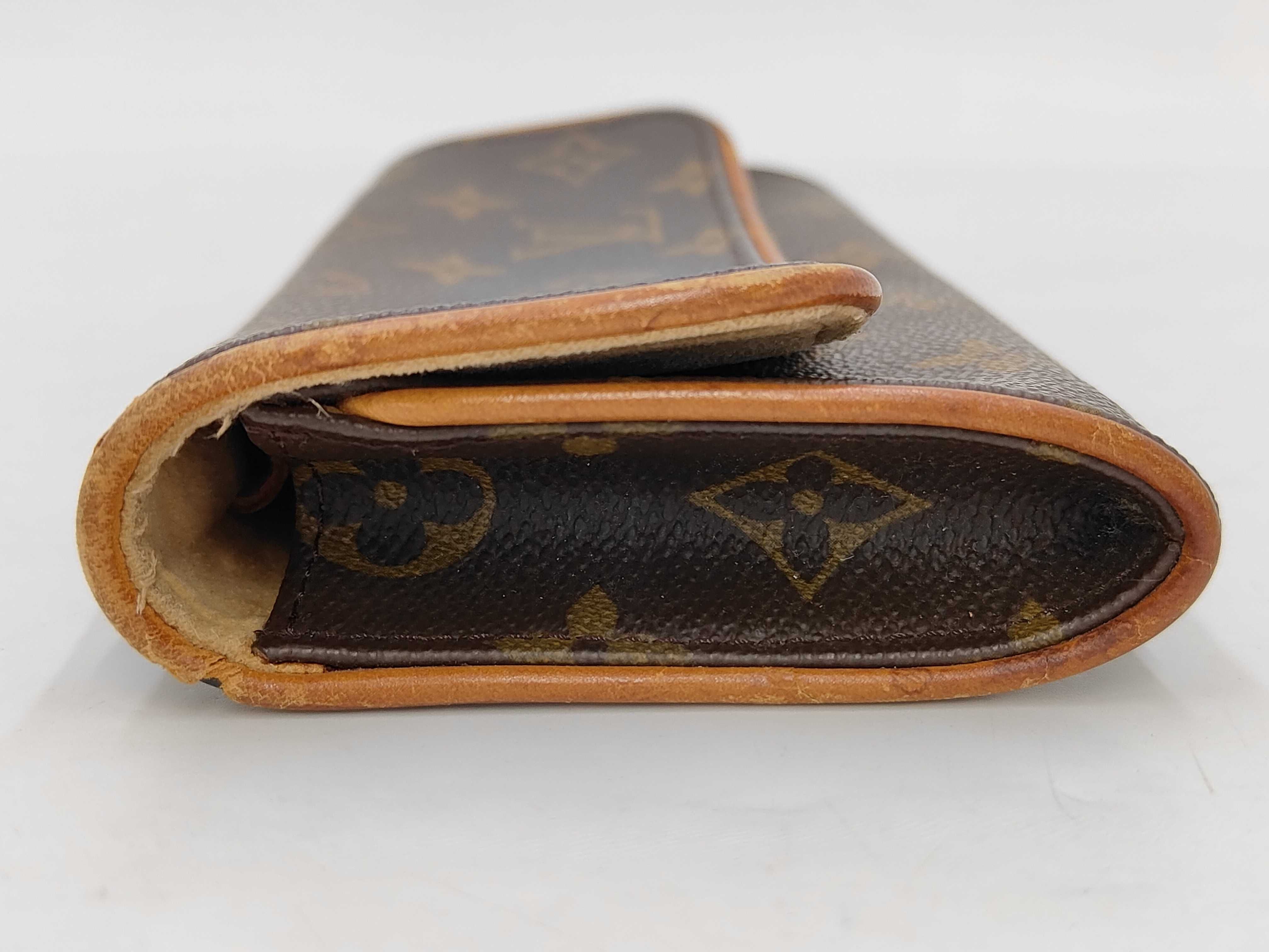 Monogram Louis Vuitton Monogram Pochette Twin PM CA1918 Pouch — view 6