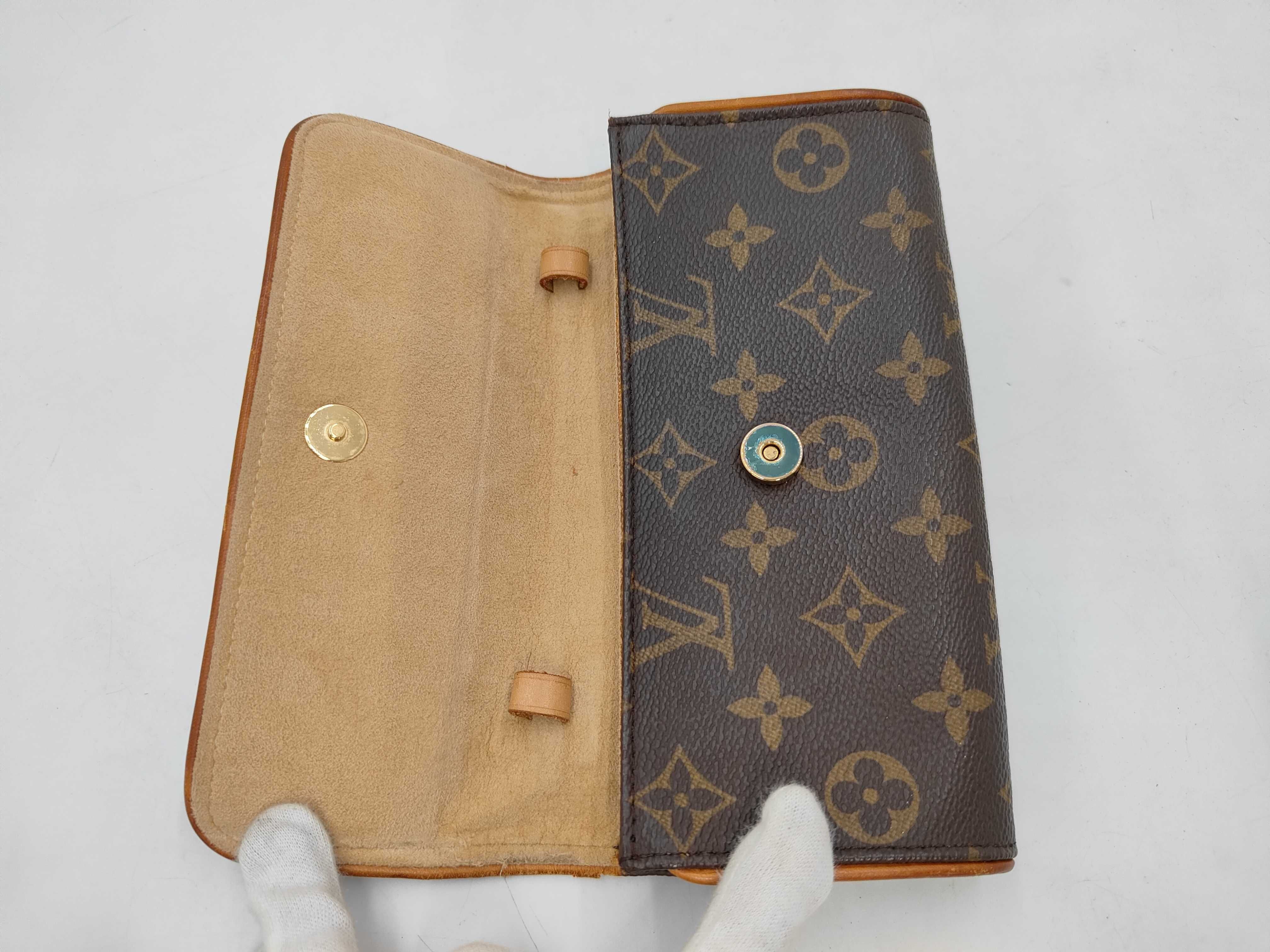Monogram Louis Vuitton Monogram Pochette Twin PM CA1918 Pouch — view 9