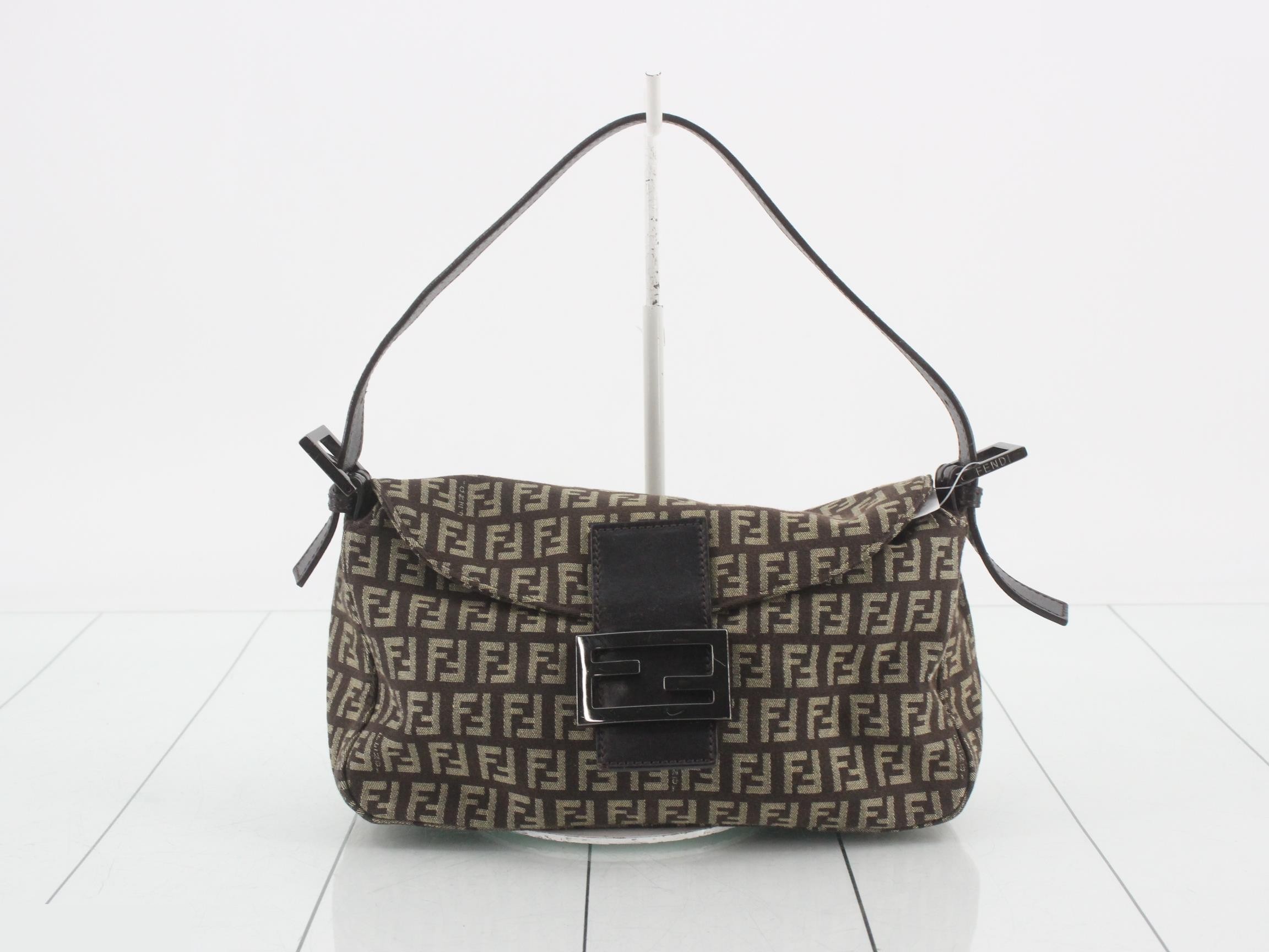 ZUCCA (Bag) - Mamma Bucket Shoulder Bag