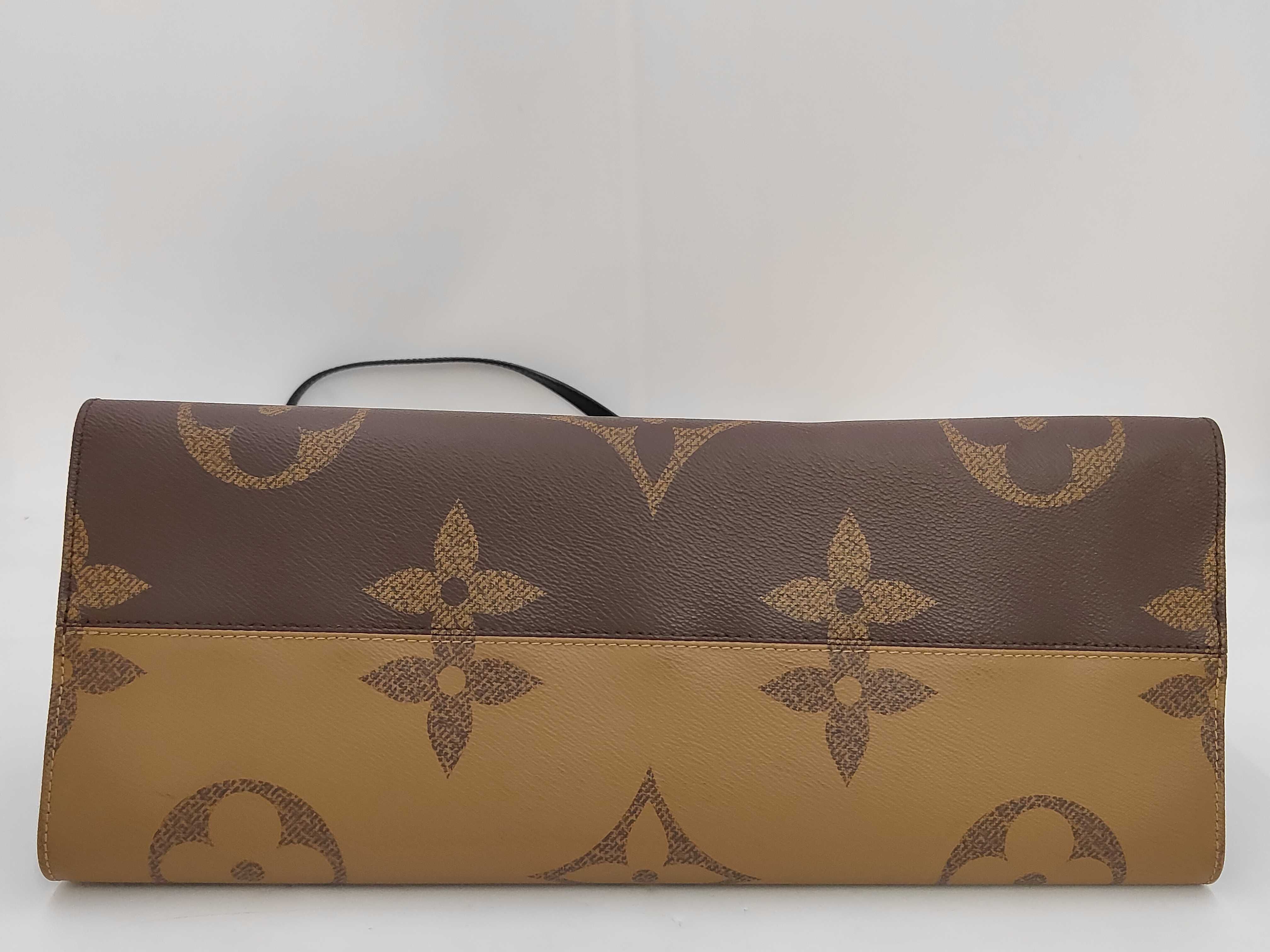 Onzago- Tote Bag — view 4