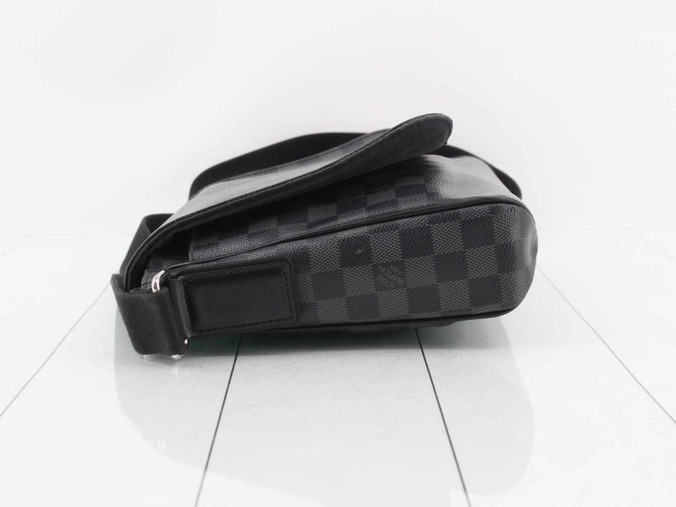 N41260 Damier Graphite District PM — view 4