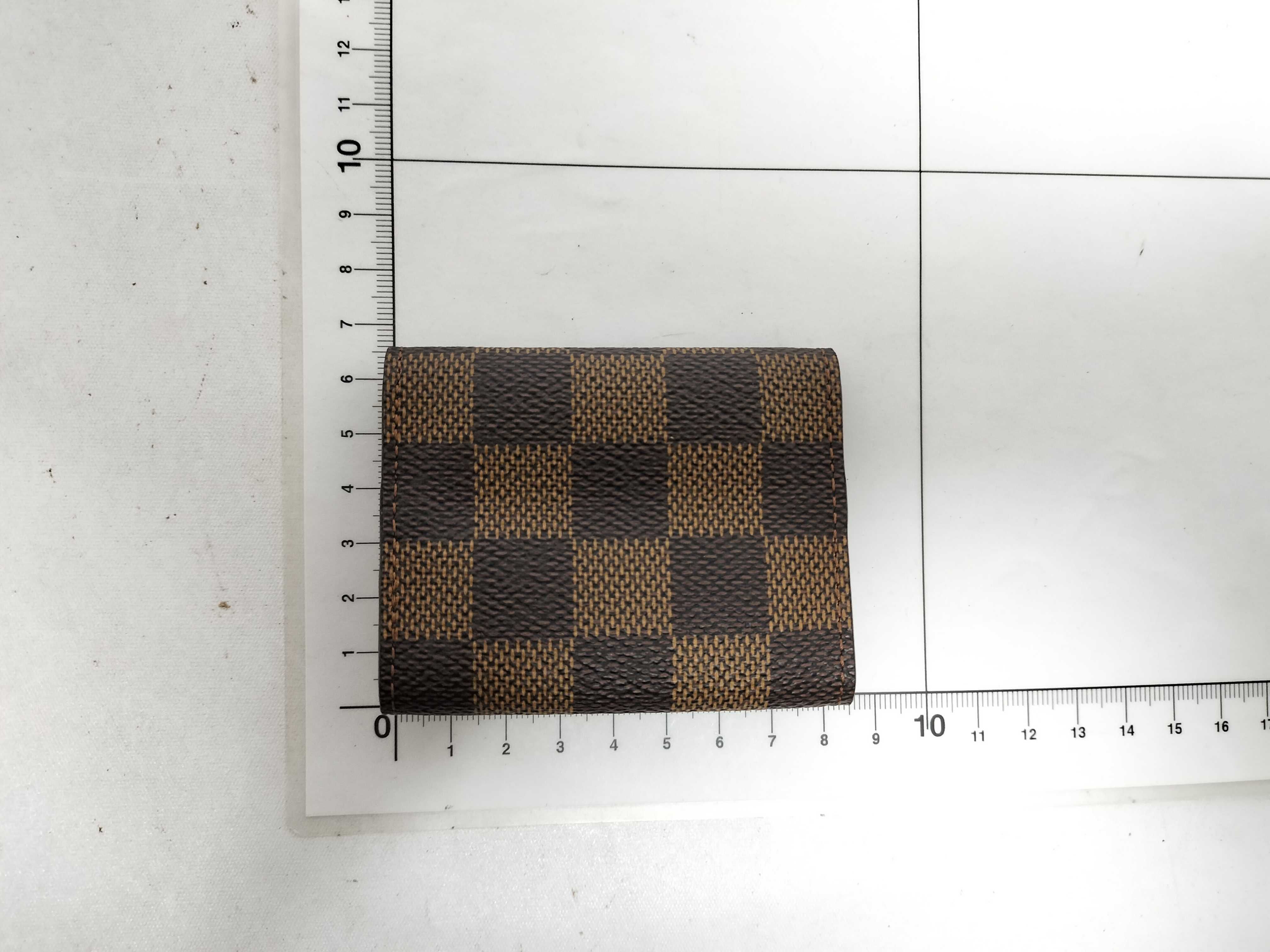 Damier Louis Vuitton Damier Cufflink Case and other accessories — view 2