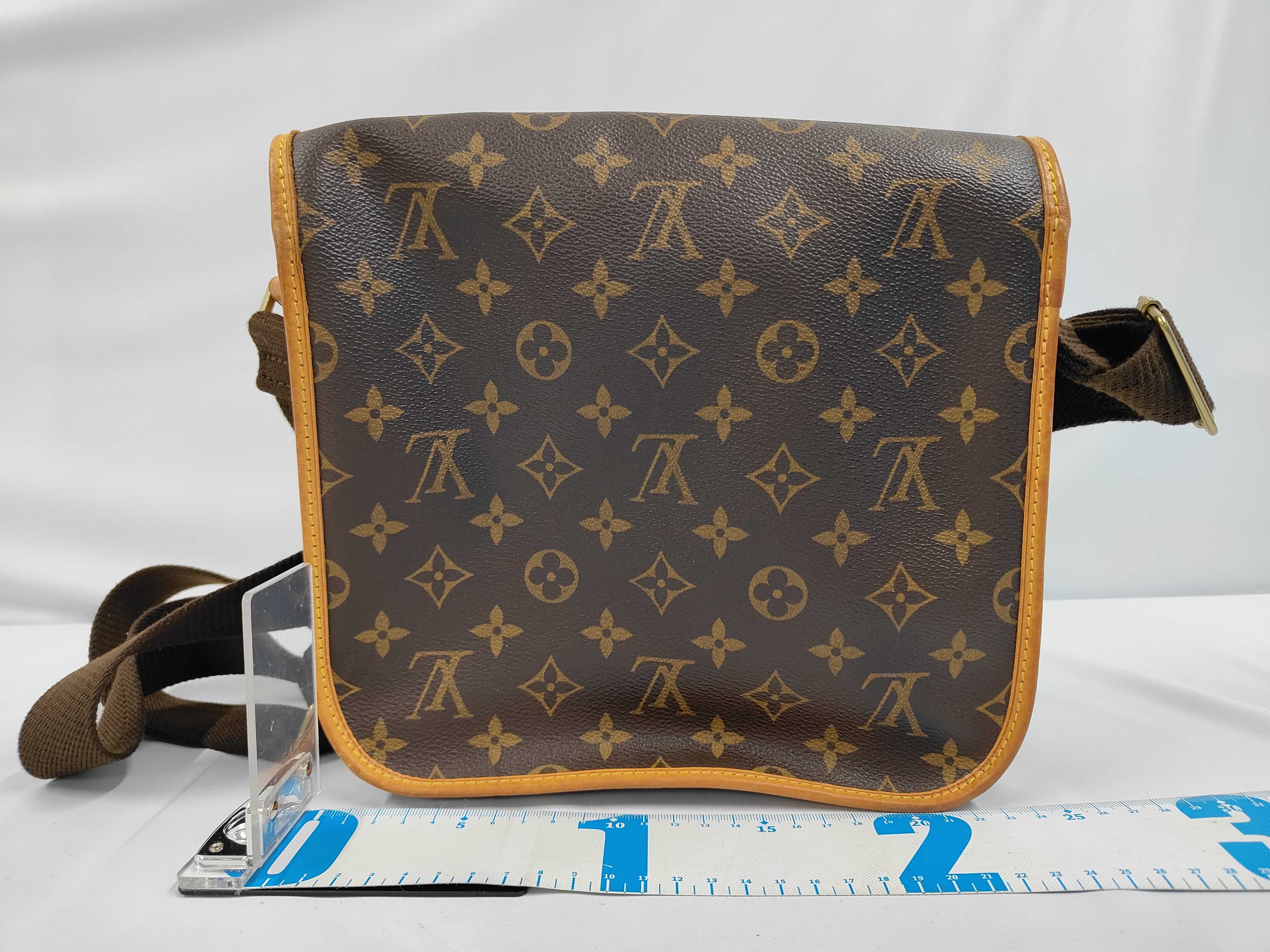 bag, Louis Vuitton Monogram Bosphore PM messenger bag, shoulder bag — view 2