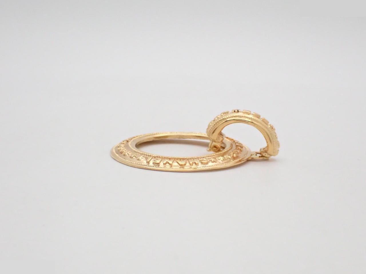 Double ring hoop earring, with markings, single earring. — view 3