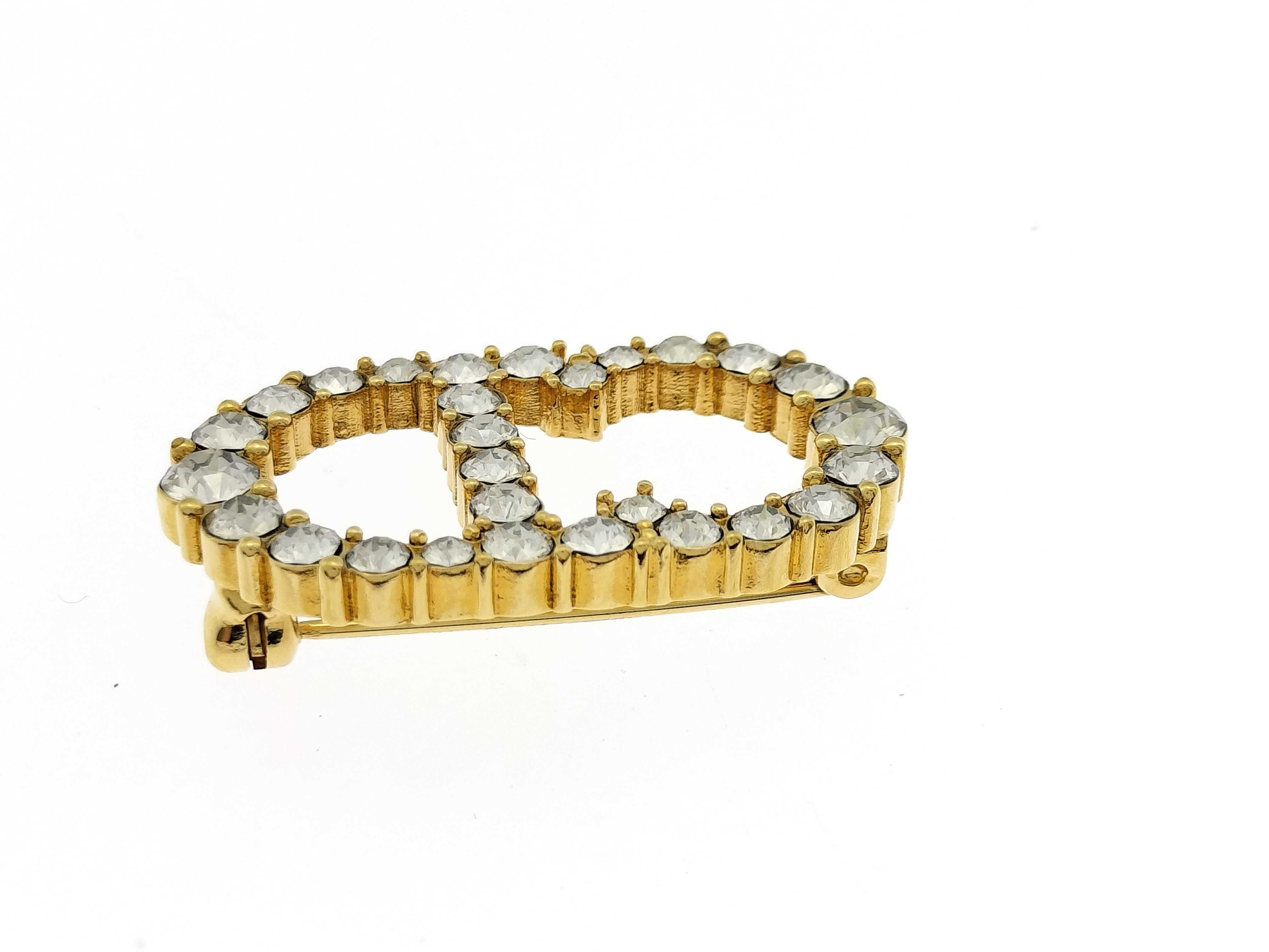 brooch with rhinestones and CD logo, gold. — view 4