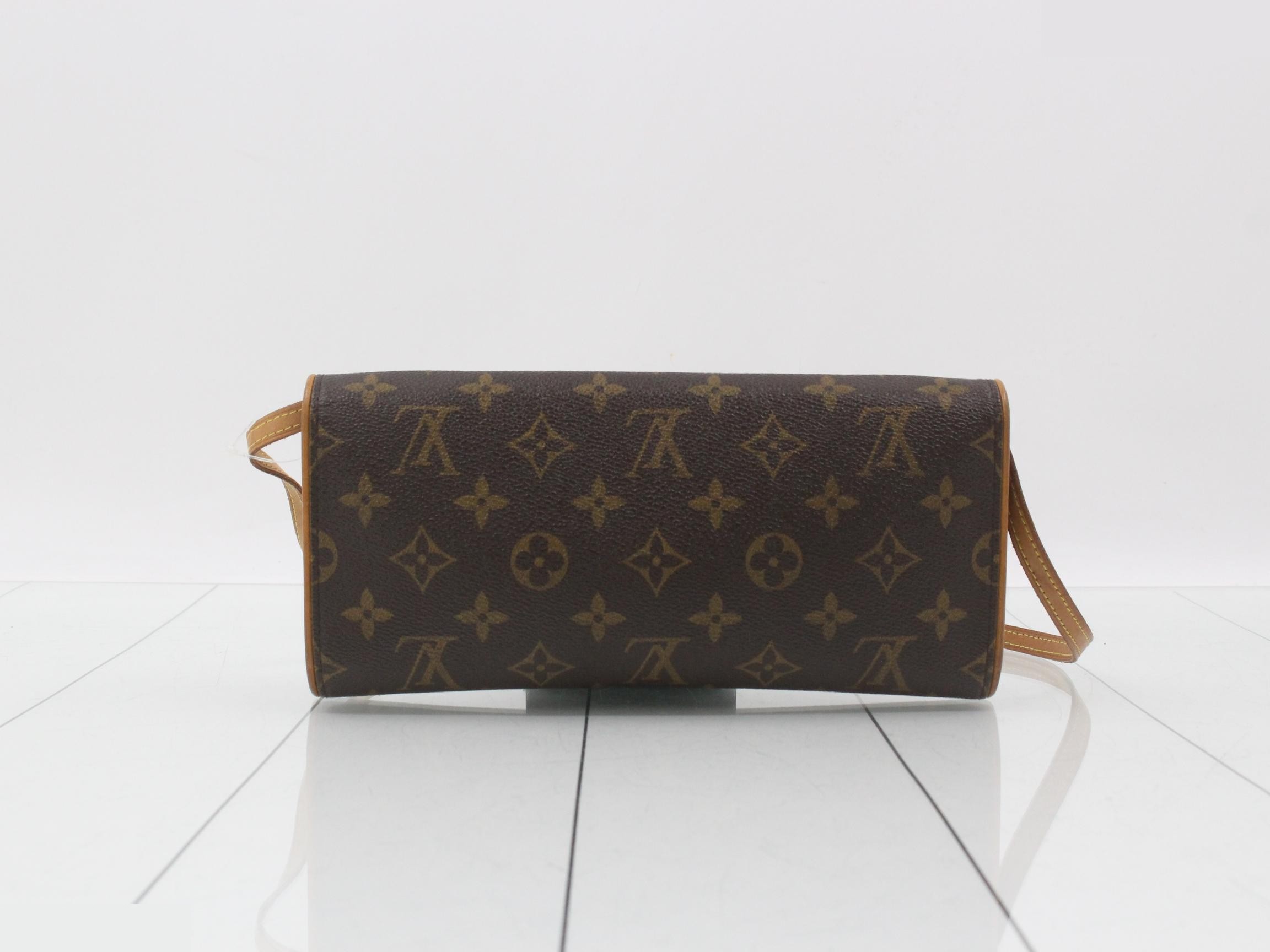 Shoulder bag — view 2
