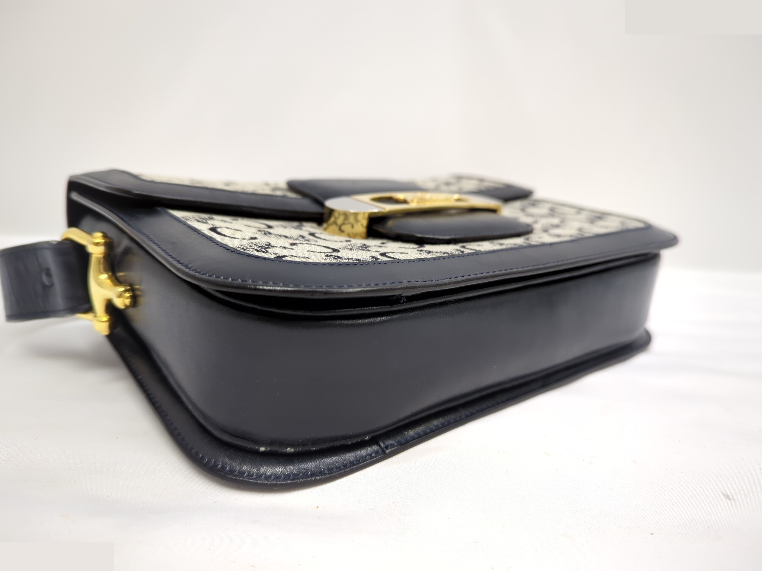 Other lines: Bags and shoulder bags — view 3