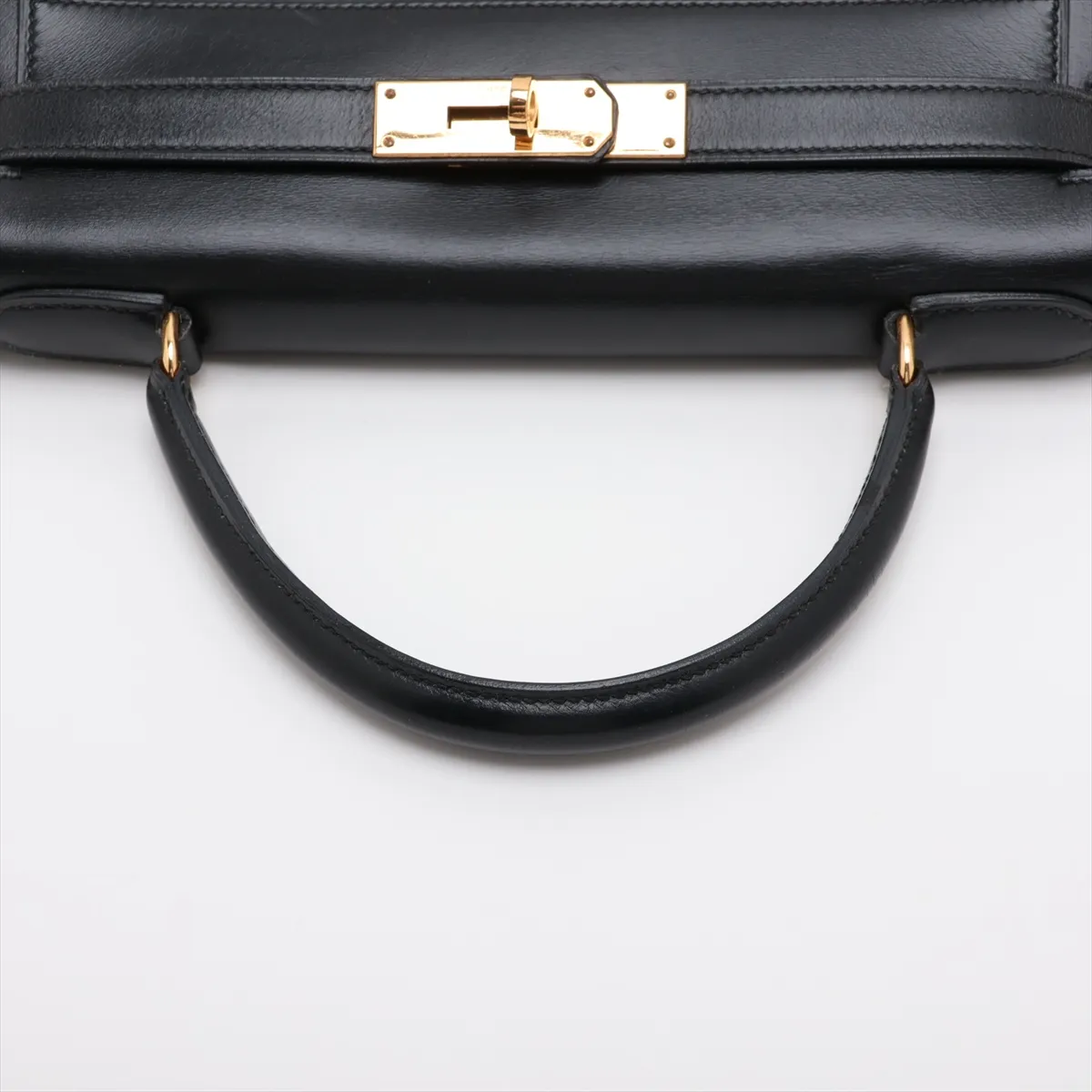 [Individually packaged] Hermes Kelly 28 Letournée Box Calf Black Gold Hardware F: 1976 Cadena lock is difficult to open — view 5