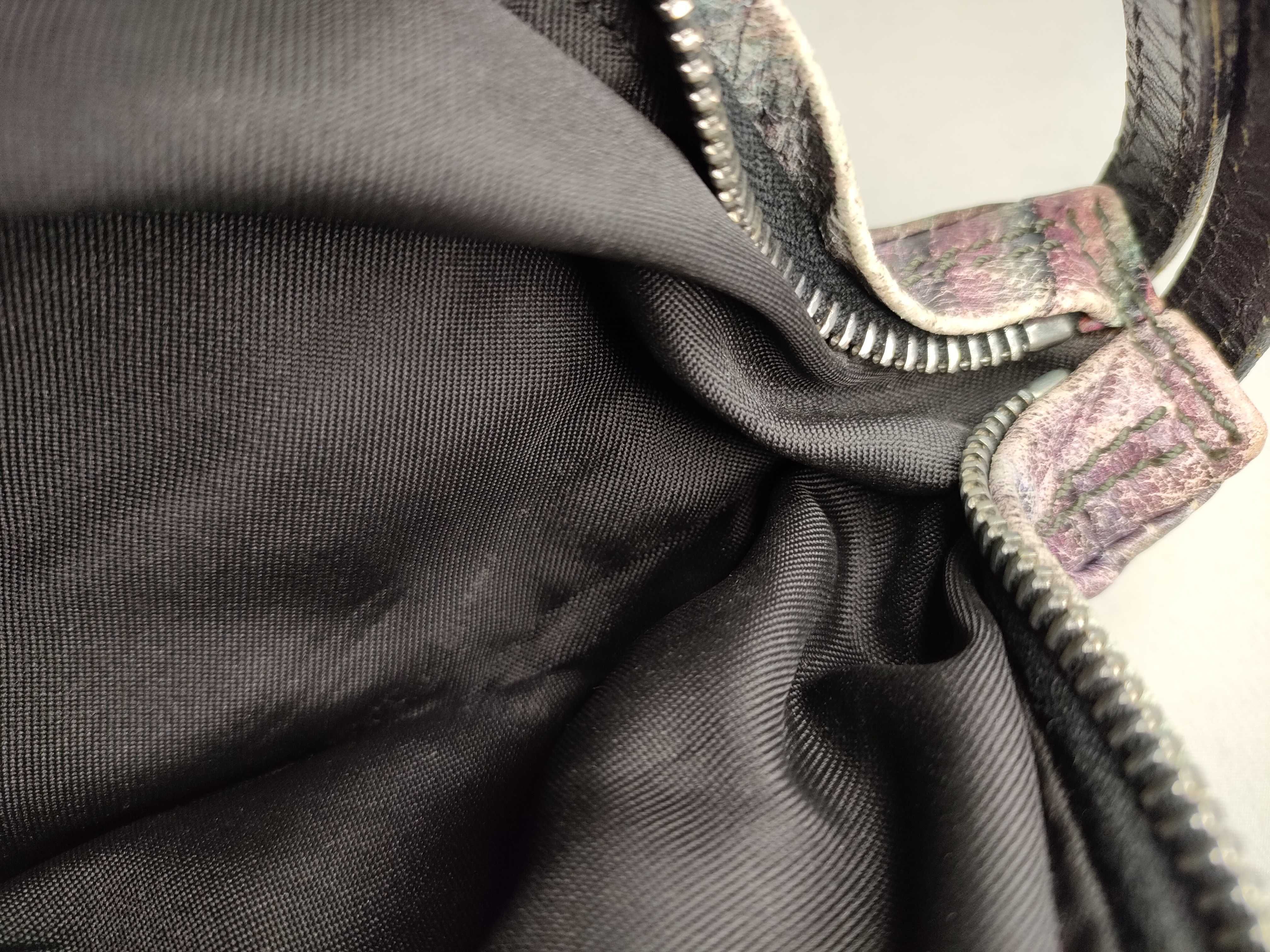 Oyster Pleated Shoulder Bag — view 9