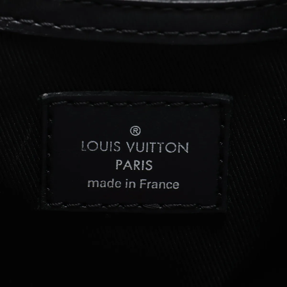 Monogram Eclipse Graffiti Keepall Bandoulière 50 M21384 Black (RFID detected) — view 10