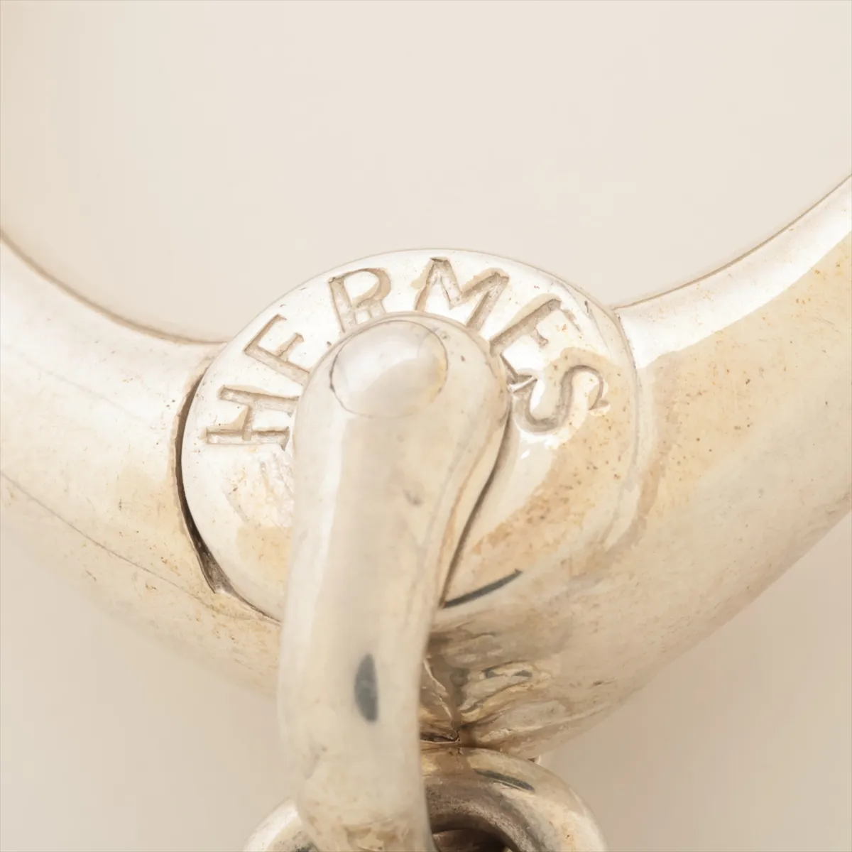 H-logo charm, 925 sterling silver. — view 3