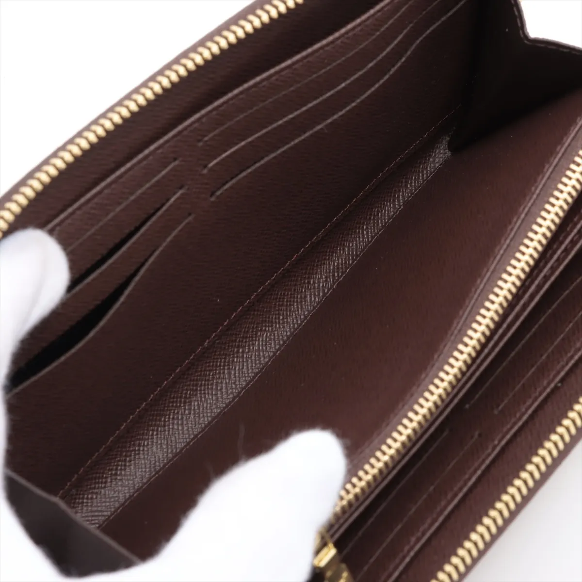 Damier Zippy Wallet N41661 Brown Round Zip Wallet RFID Reaction — view 5