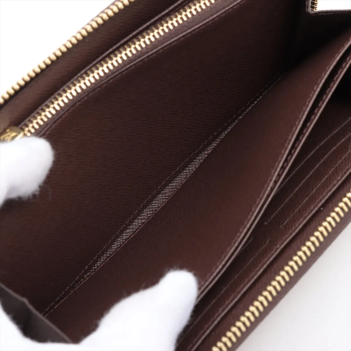 Damier Zippy Wallet N41661 Brown Round Zip Wallet RFID Reaction — view 6