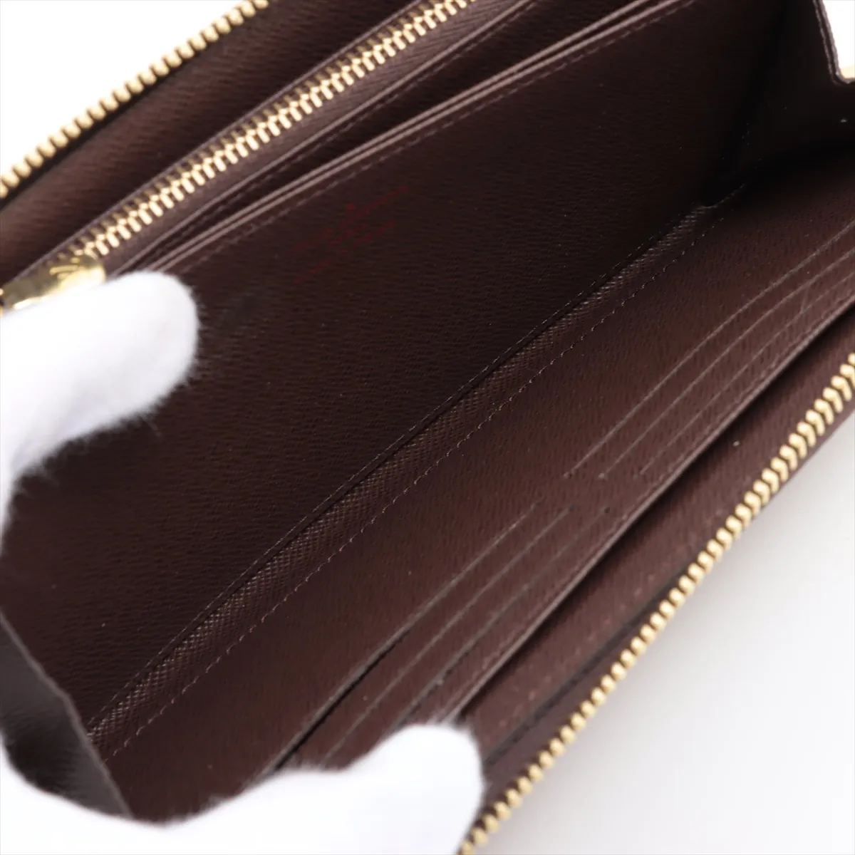Damier Zippy Wallet N41661 Brown Round Zip Wallet RFID Reaction — view 8