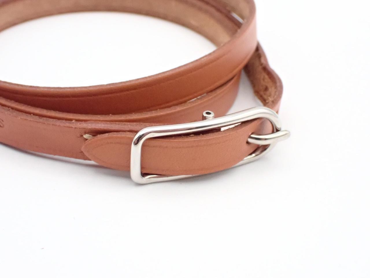 Leather bracelet, "Api" brand, choker style, wrist circumference approximately 21cm — view 3