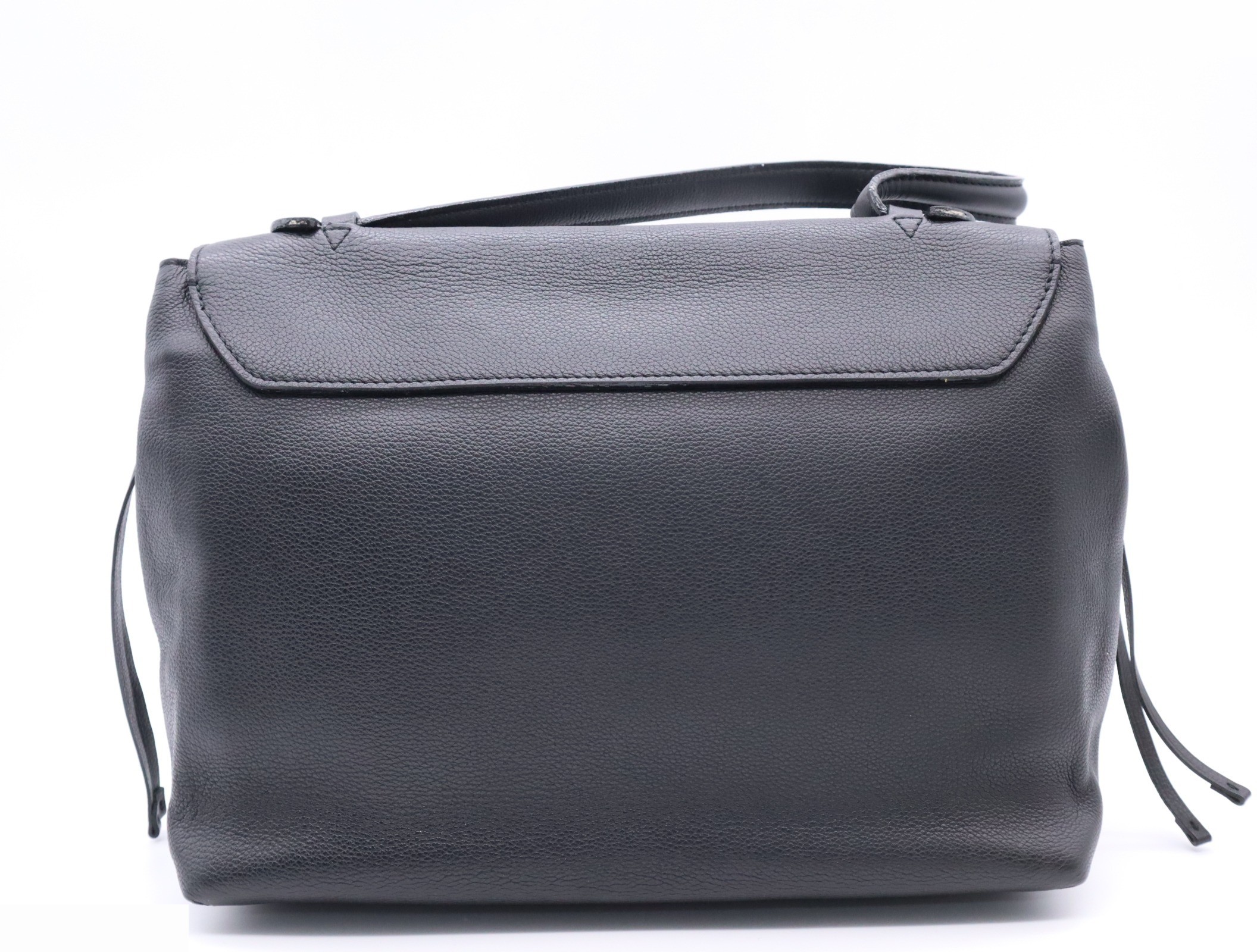 Calf leather Lockme MM Noir — view 2